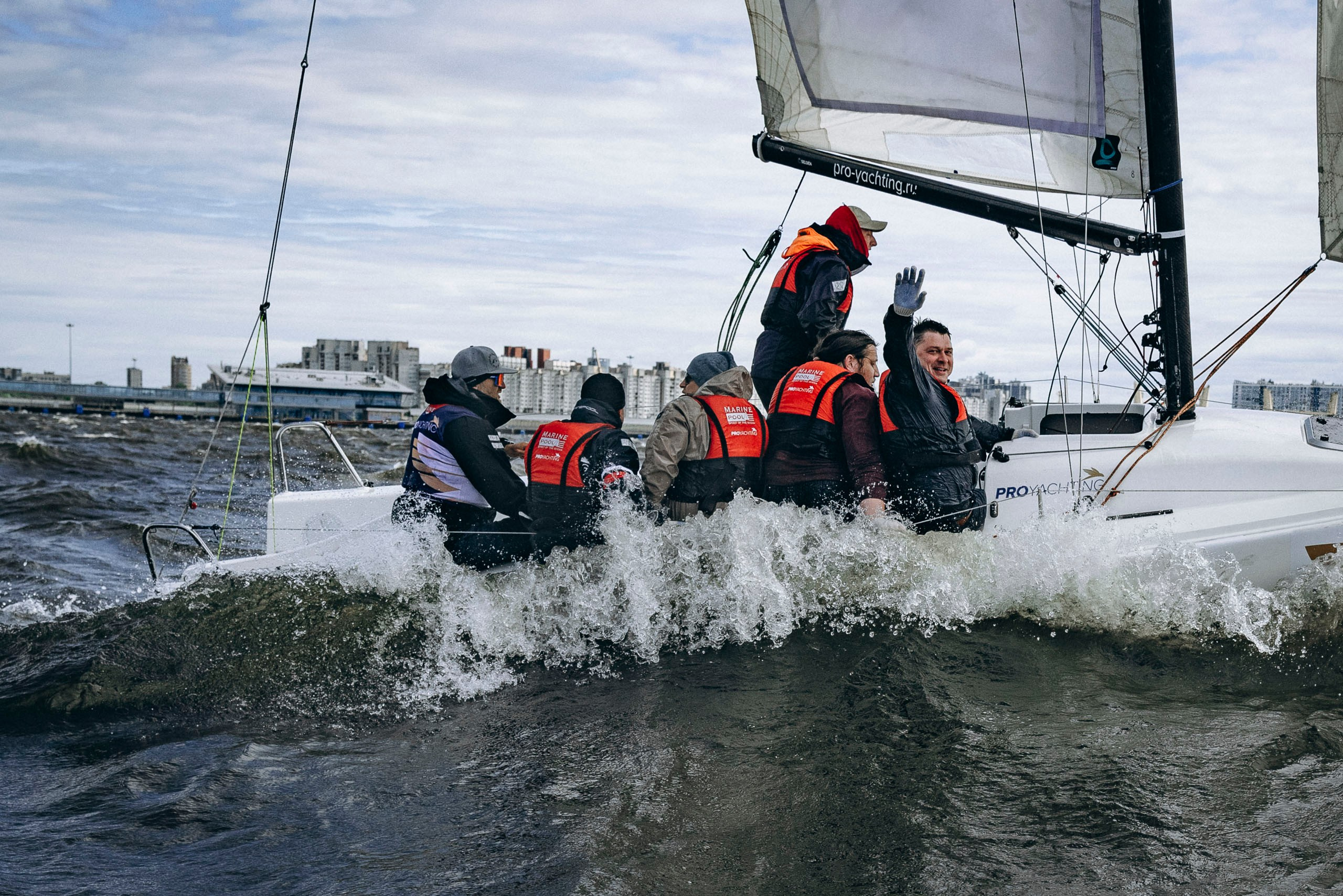 Прогулка на яхте