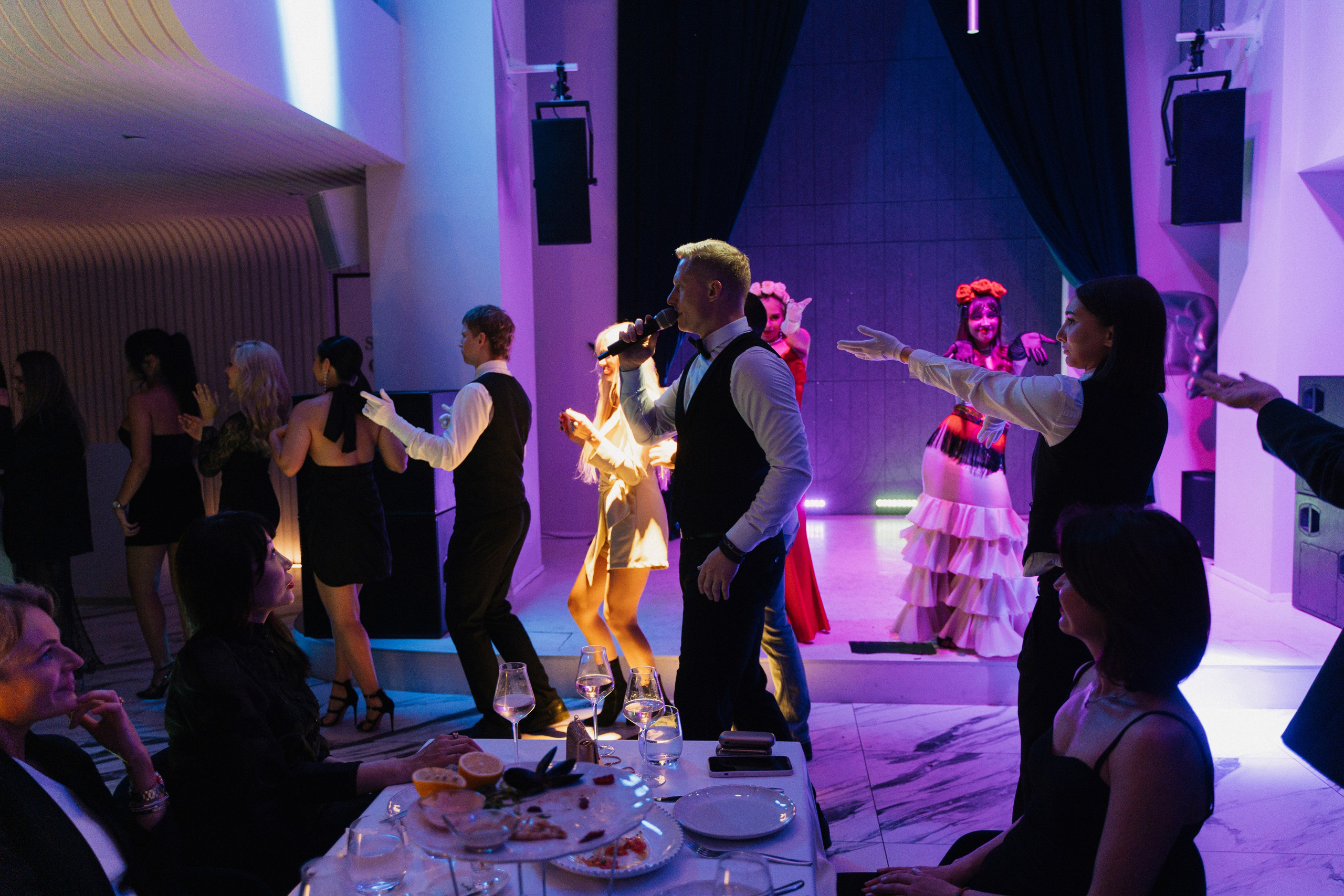 11 мая (суббота). BENUAR Restaurant