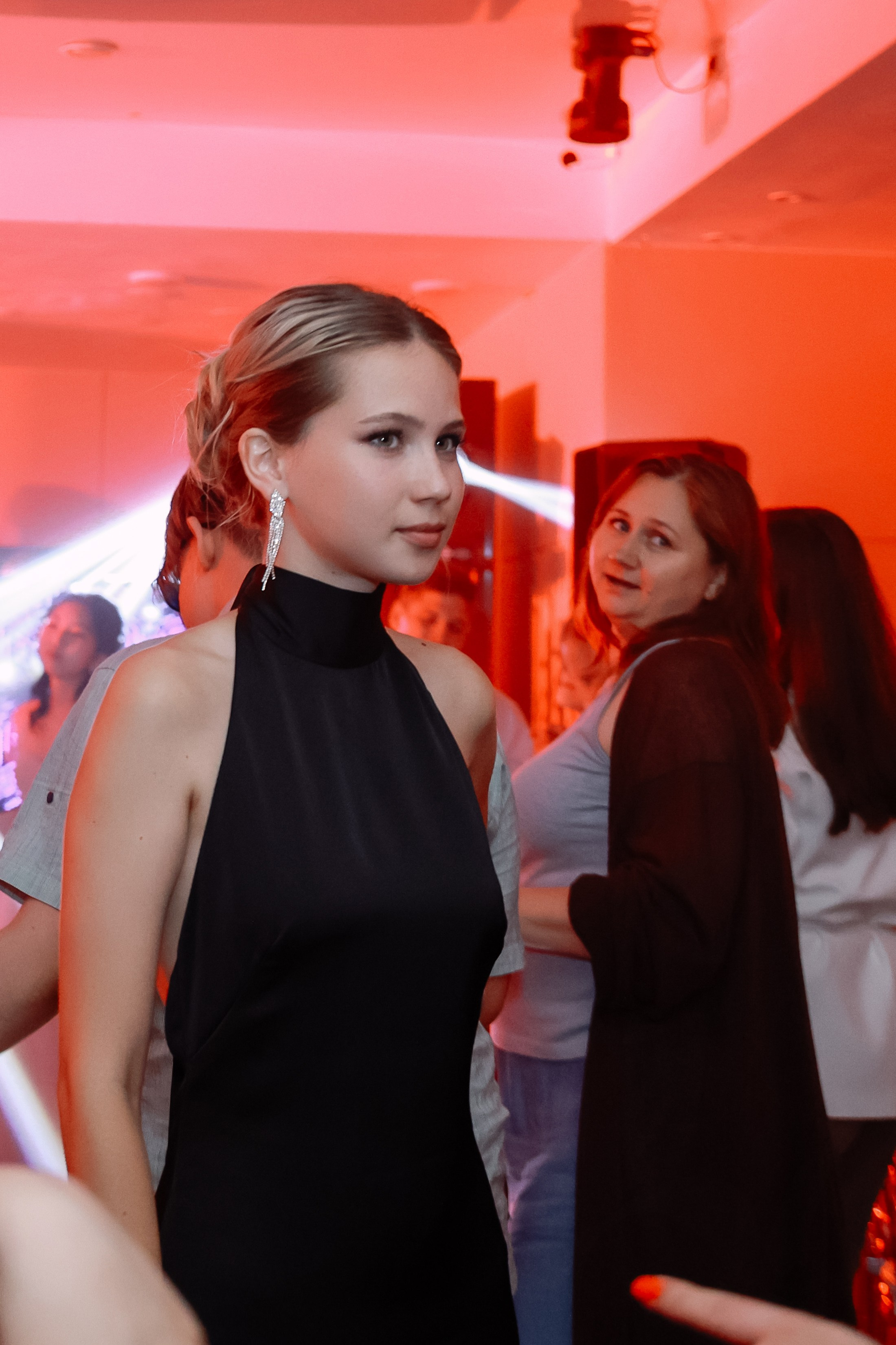 Выпускной 210 школа _ вечеринка. Фотограф Юлия Мальцева