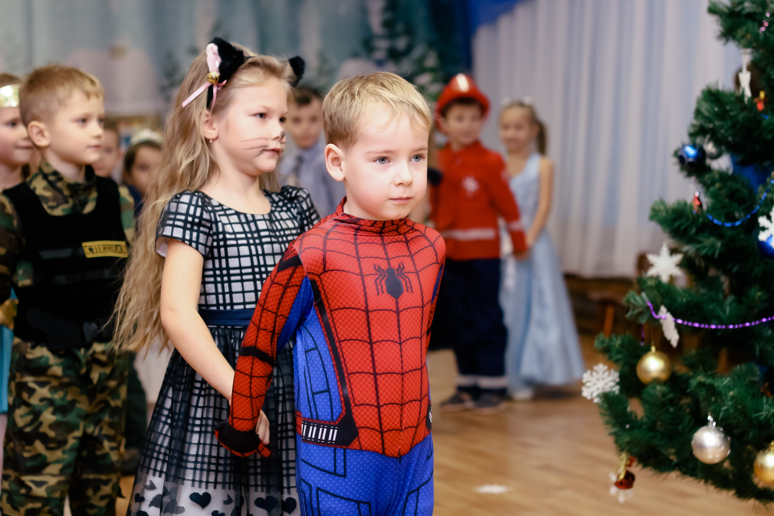 Новогодний утренник. Фотограф Великий Новгород Татьяна Чиглинцева
