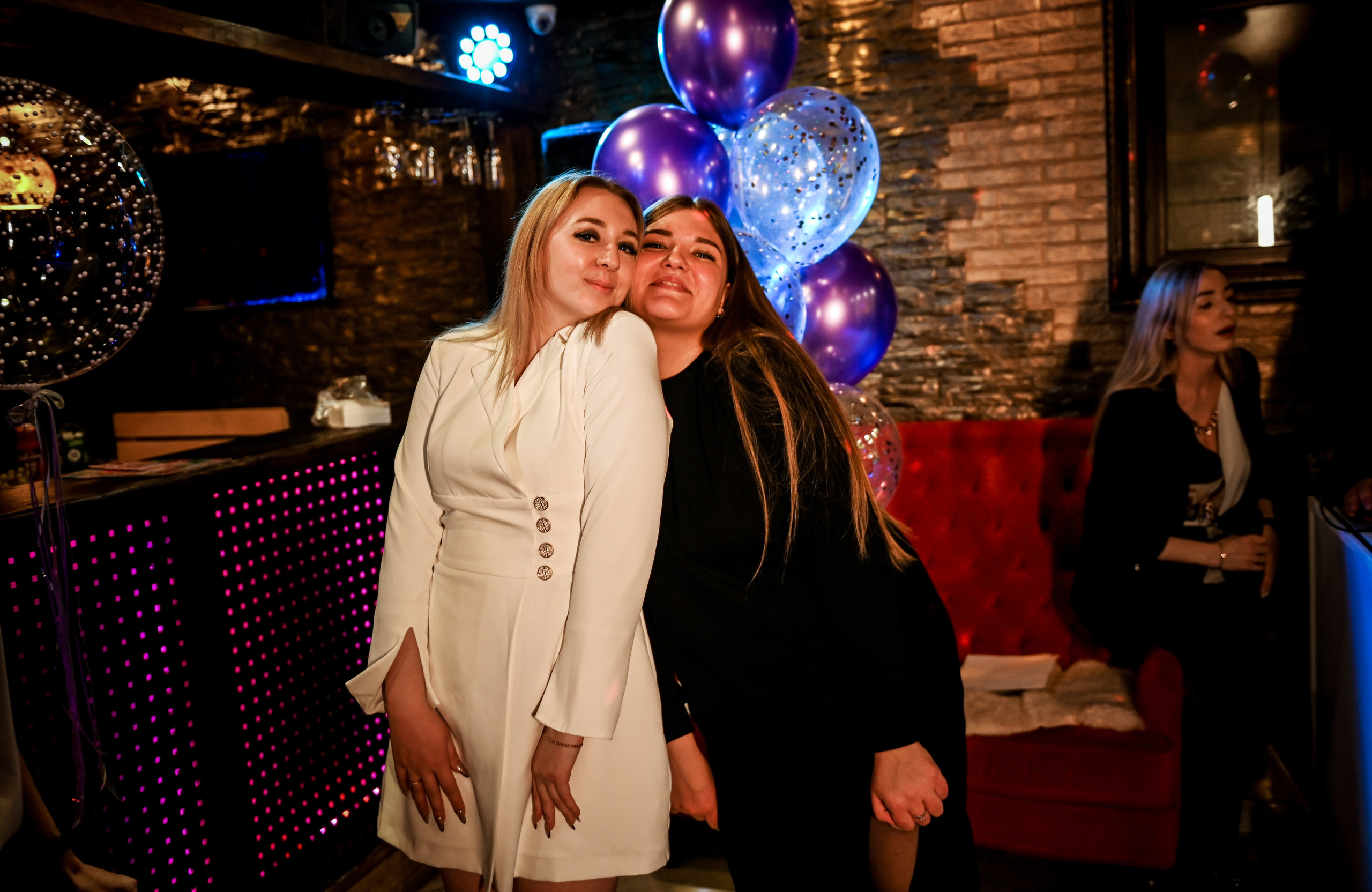 День рождения. Свадебный, семейный, детский, контент фотограф в Омске Максим Ильин