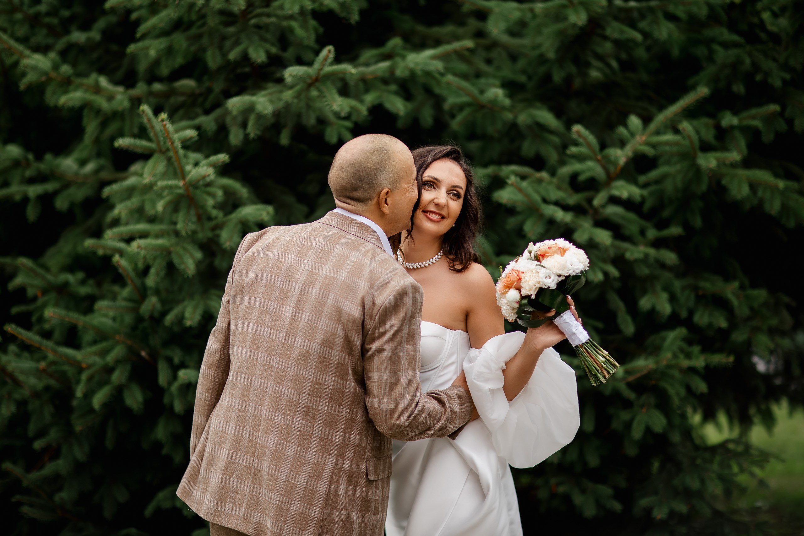 Вин Дизель и его шикарная невеста :). Олег и Наталья. Часовая прогулка. Свадебный фотограф в Хабаровске