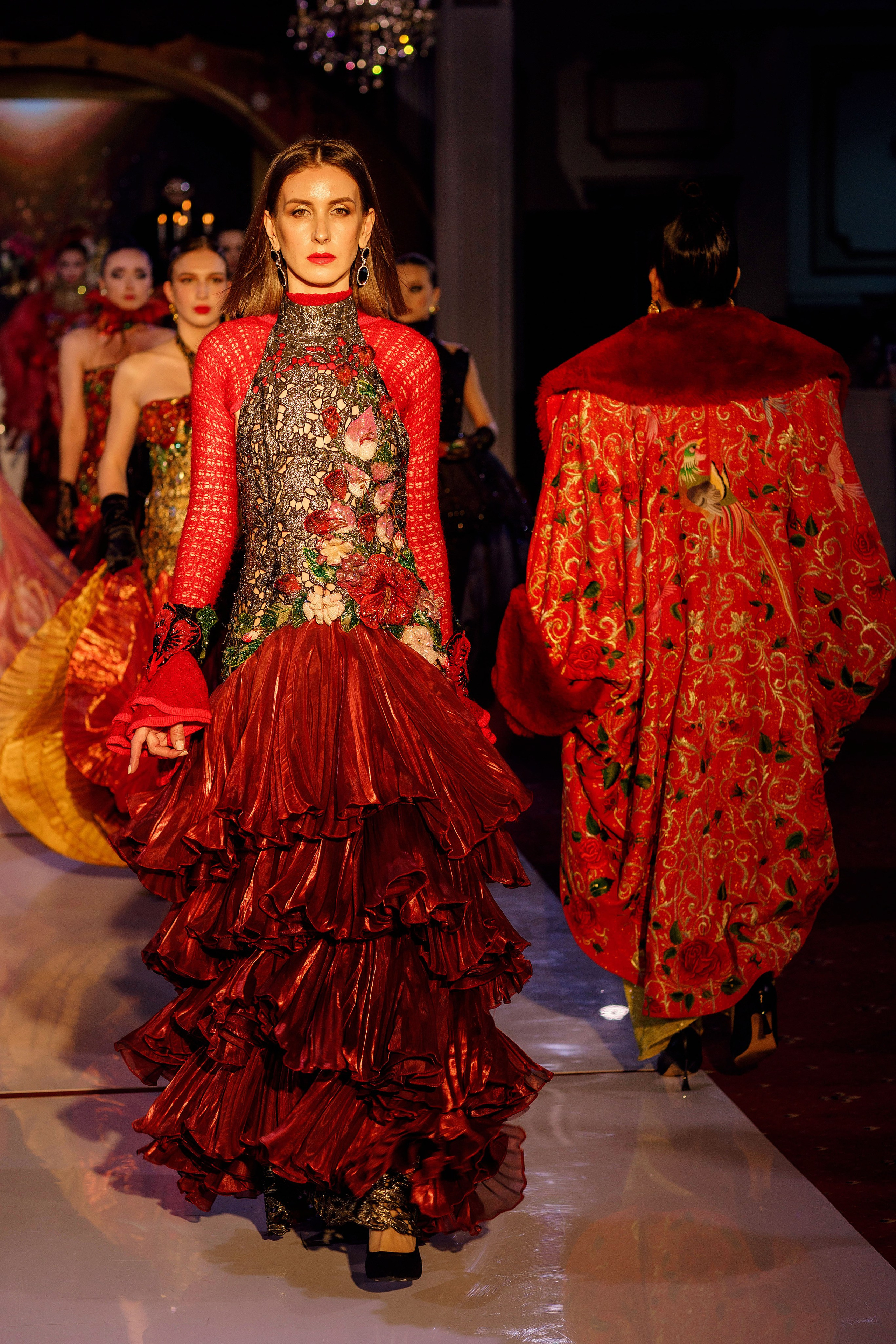 Показ коллекции Игоря Дадиани — 2023.04.01. Портретный и репортажный фотограф в Чебоксарах Андриян Чаркин