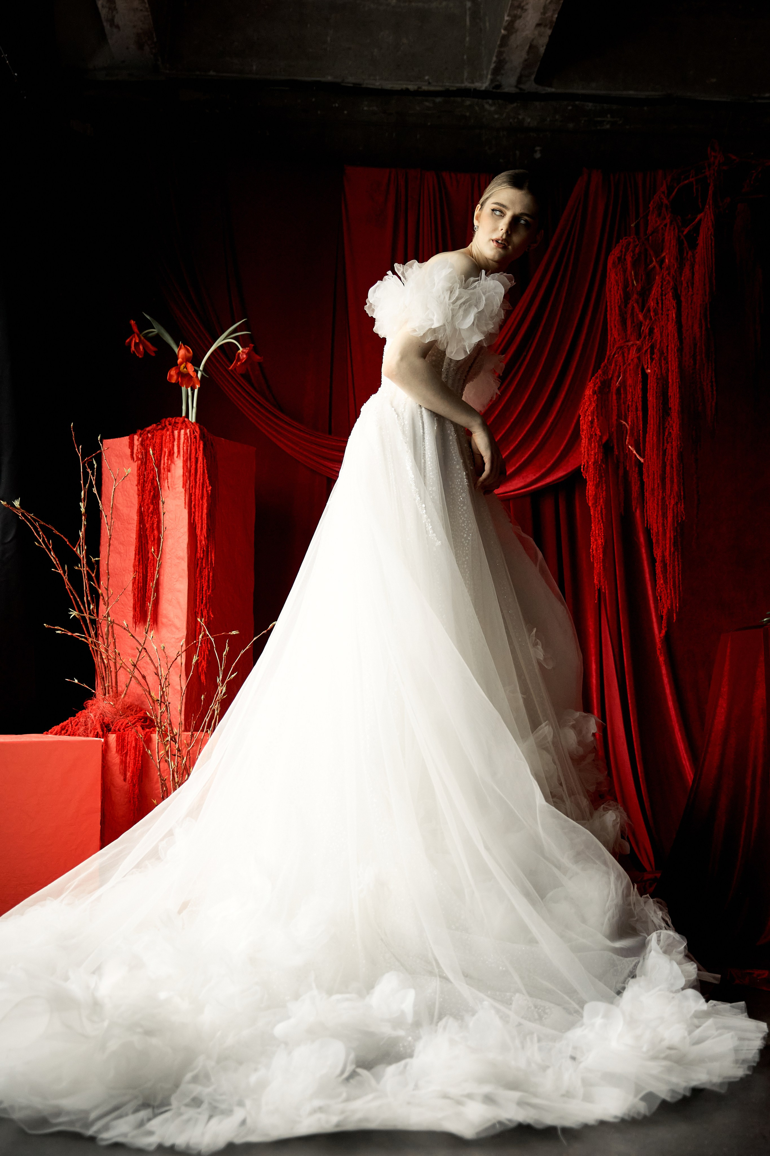 Red. Свадебный фотограф в Красноярске Владимир Ятмасов