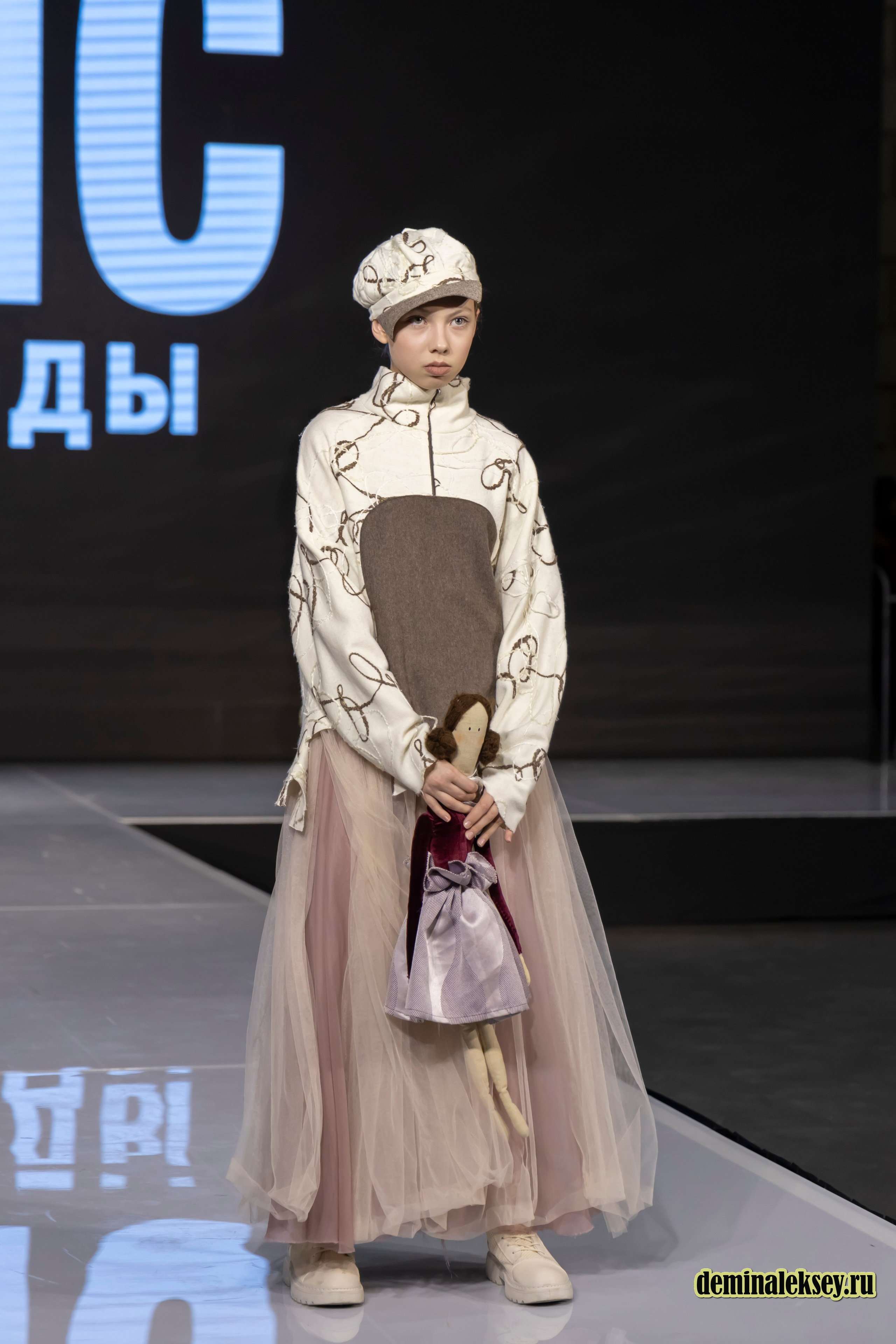 Ирина Старовойтова Театр моды «ИриС» 31 января 2025 гостиный двор, выставка Уникальная Россия. Репортажный, семейный и студийный фотограф в Москве Демин Алексей