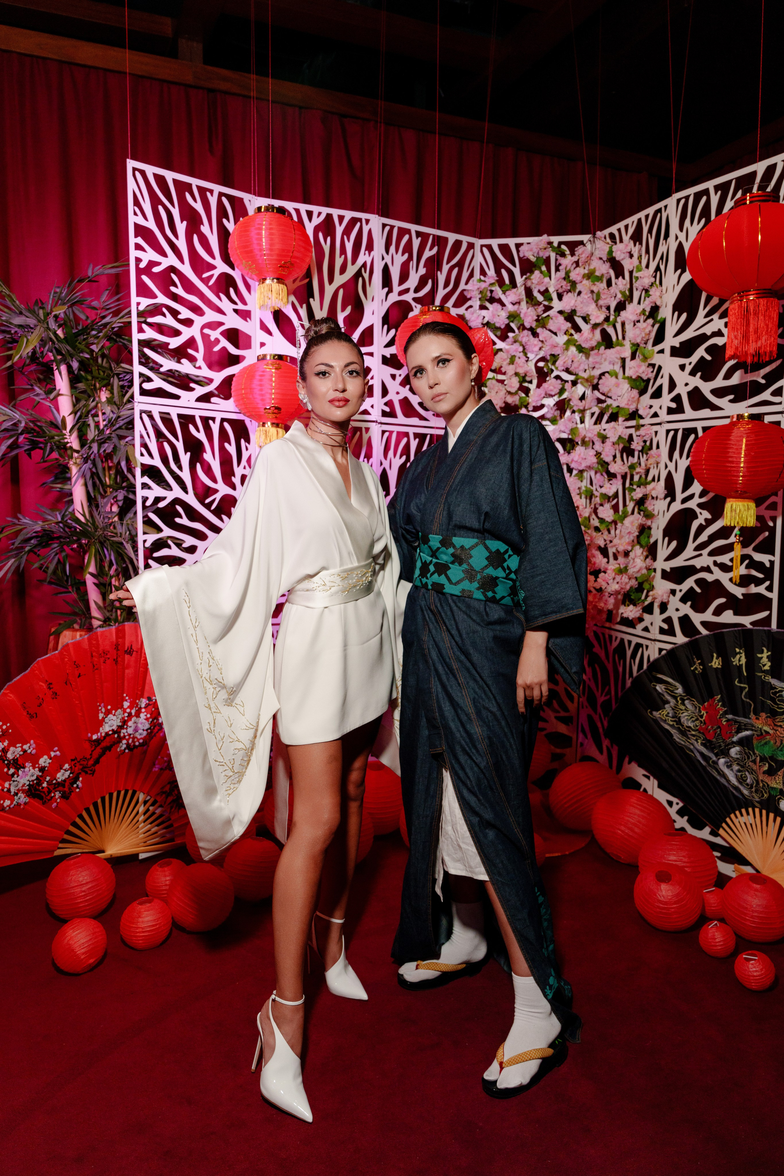 Репортажный фотограф на день рождения в ресторане KAI. Репортажный фотограф Москва Сергей Дружинин