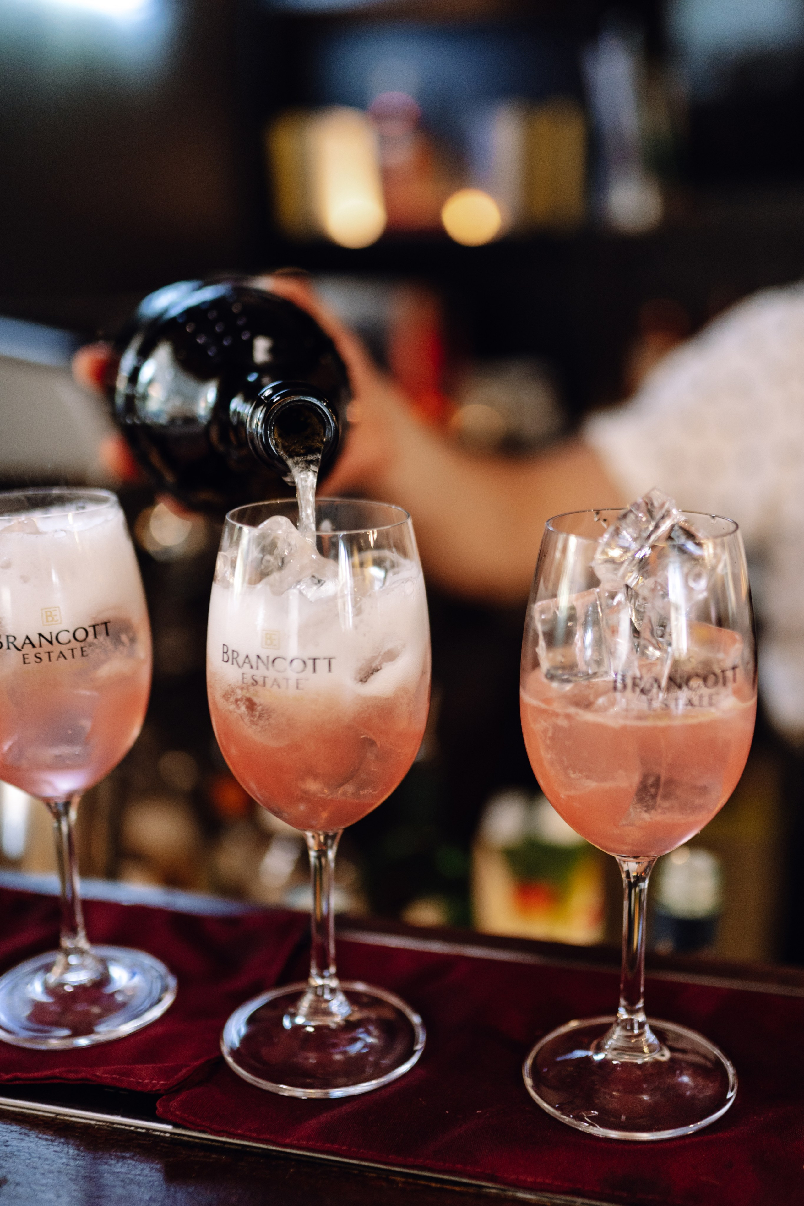 Денис и Лера. Свадебный фотограф Анжелика Сариева