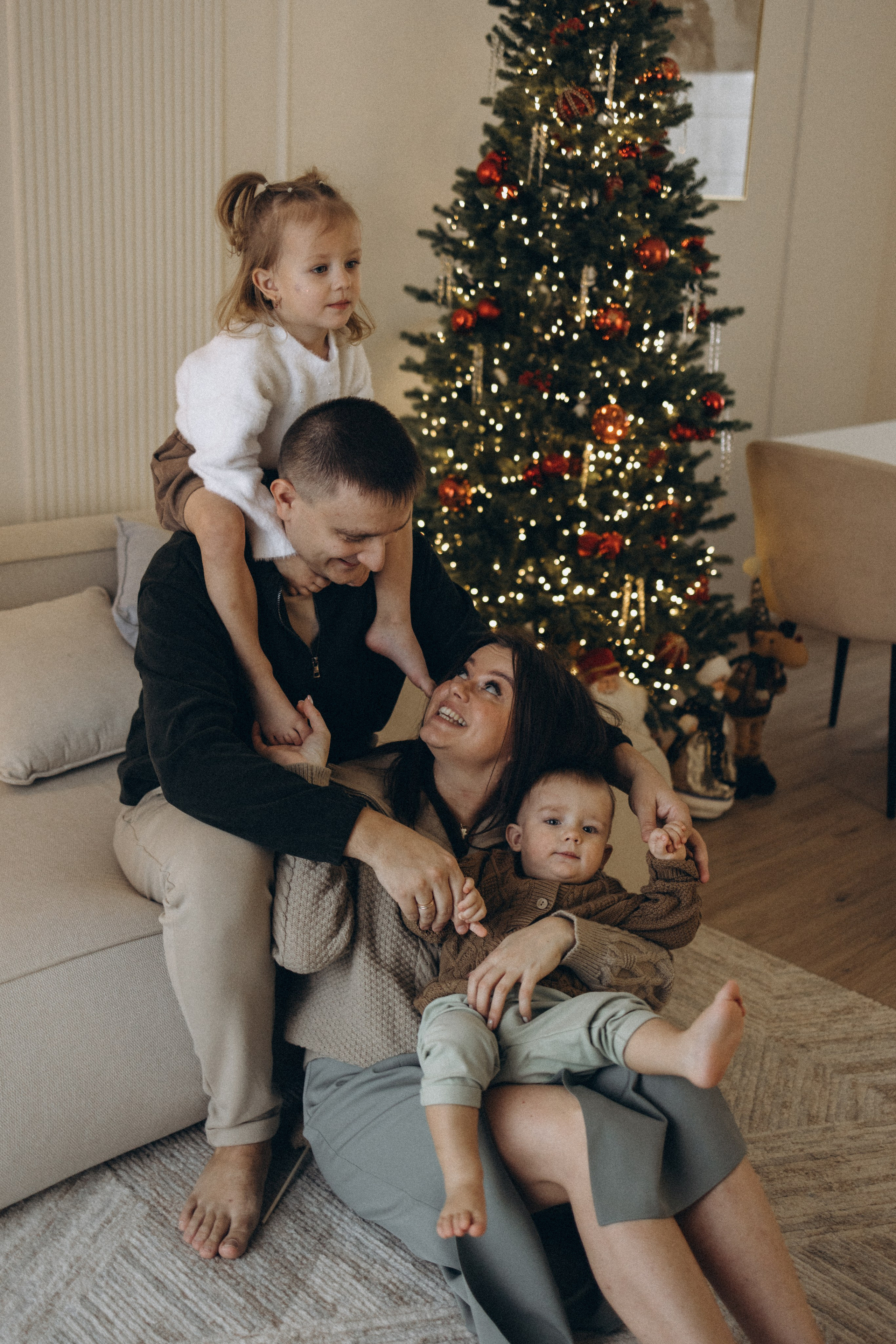 Новый года дома. Семейный и детский фотограф в Тюмени Вика Алленова