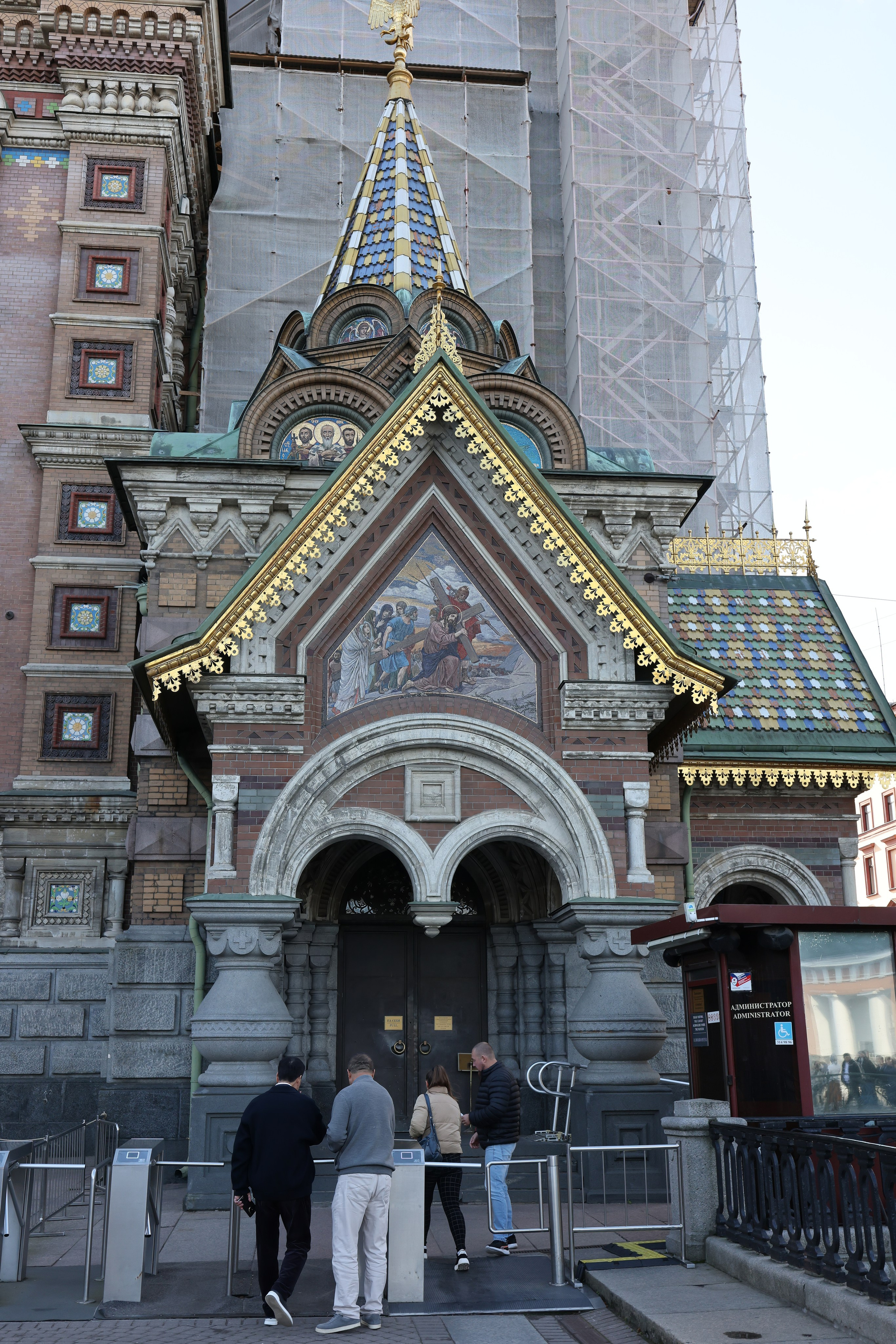 Это Питер, детка. Добро пожаловать в студию «Цифровой скульптор»  где искусство встречается с технологиями!