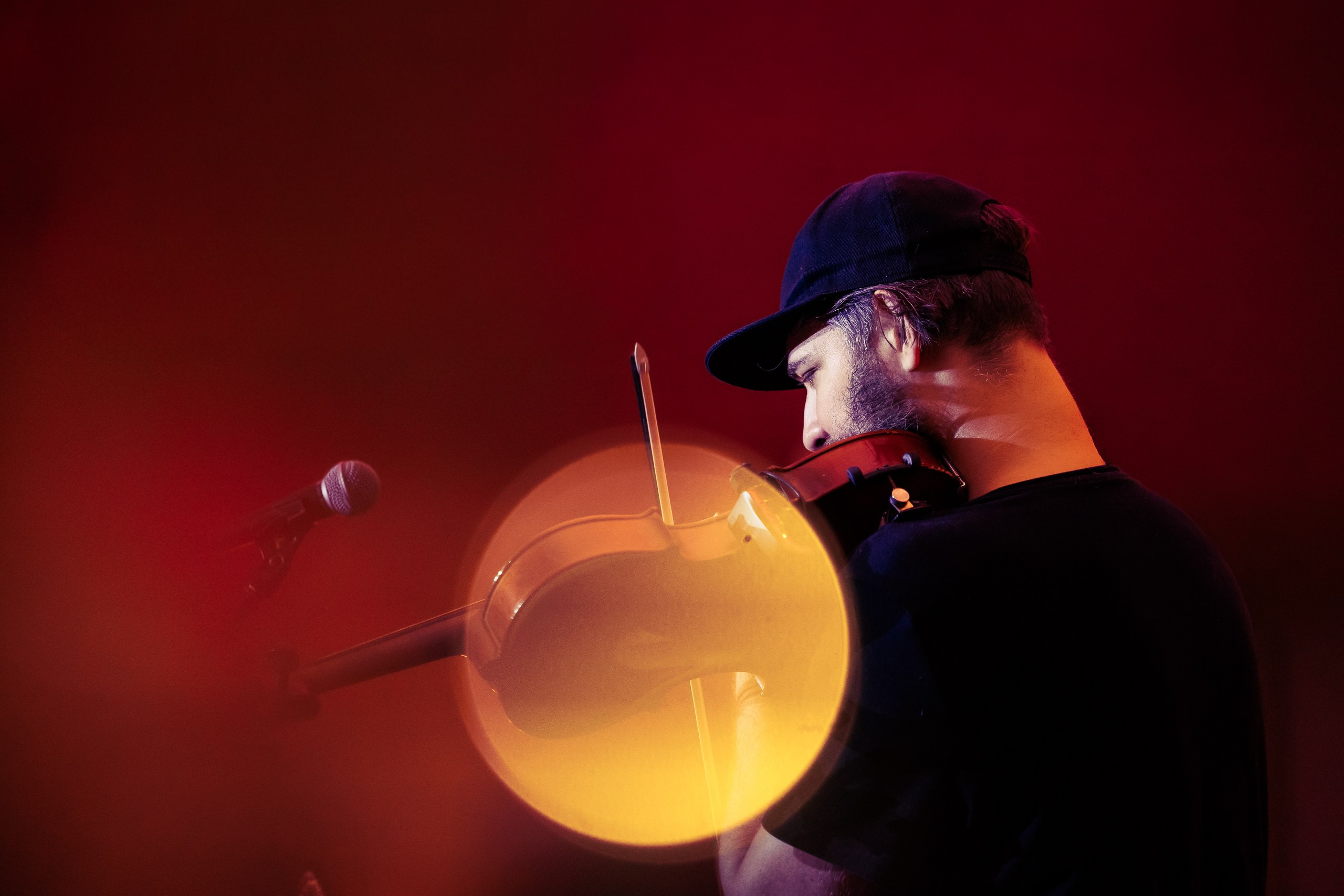 Концерт ATOMIC CELLOS в пространстве FREEDOM. Фотограф в Санкт-Петербурге — Сергей Петров