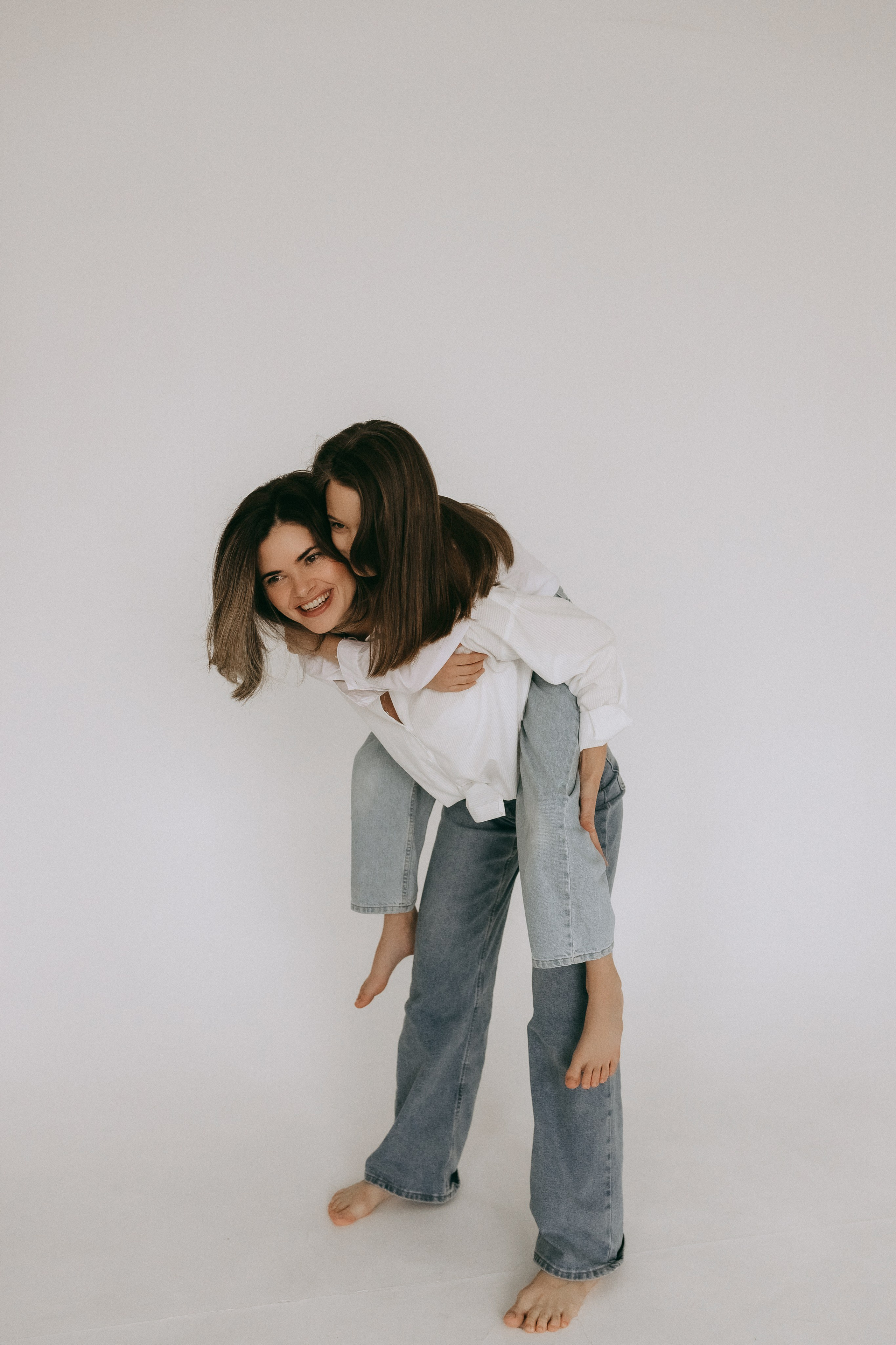 Катюша и Софья. Фотограф Катя Весна