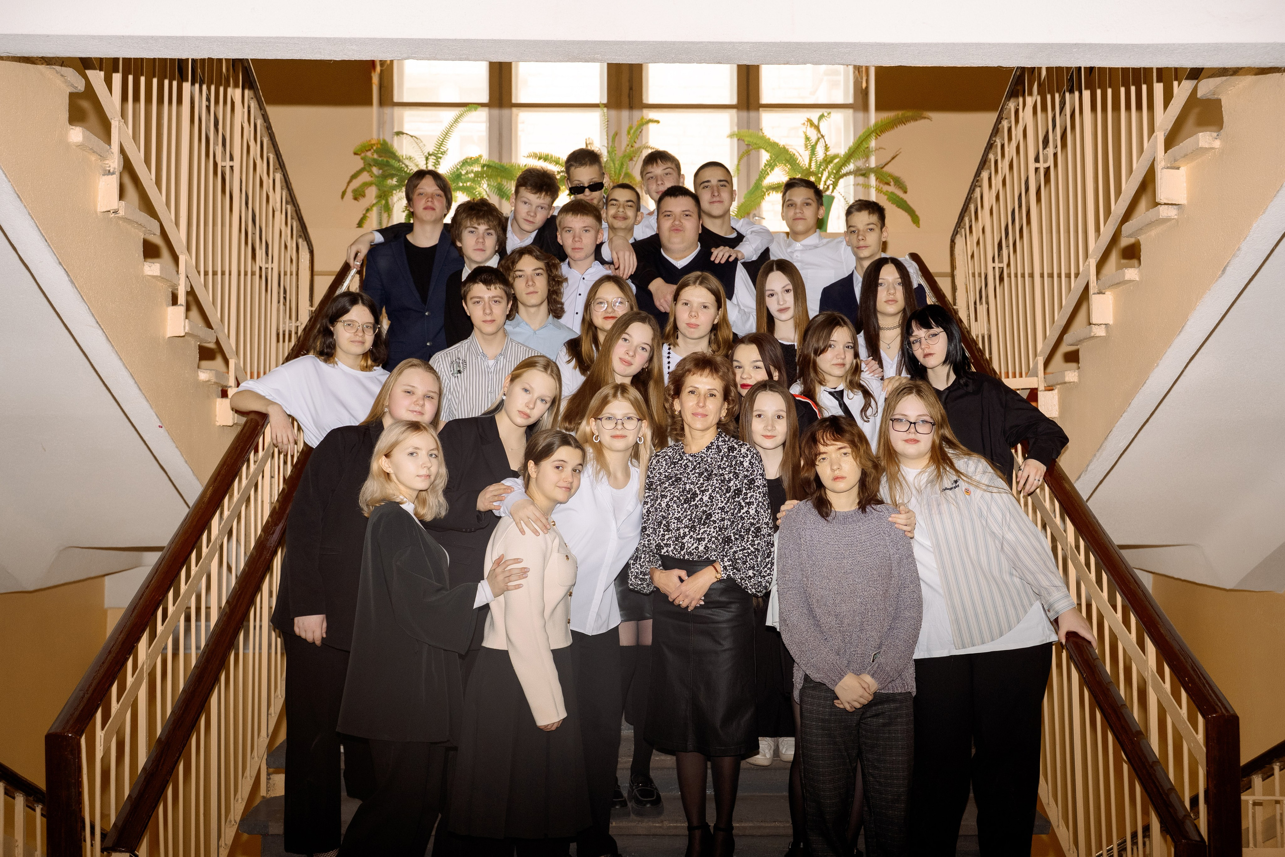 ВЫПУСКНИКИ 9 КЛАСС. МАРГАРИТА КУДРЯШОВА СВАДЕБНЫЙ И СЕМЕЙНЫЙ ФОТОГРАФ ТВЕРЬ МОСКВА