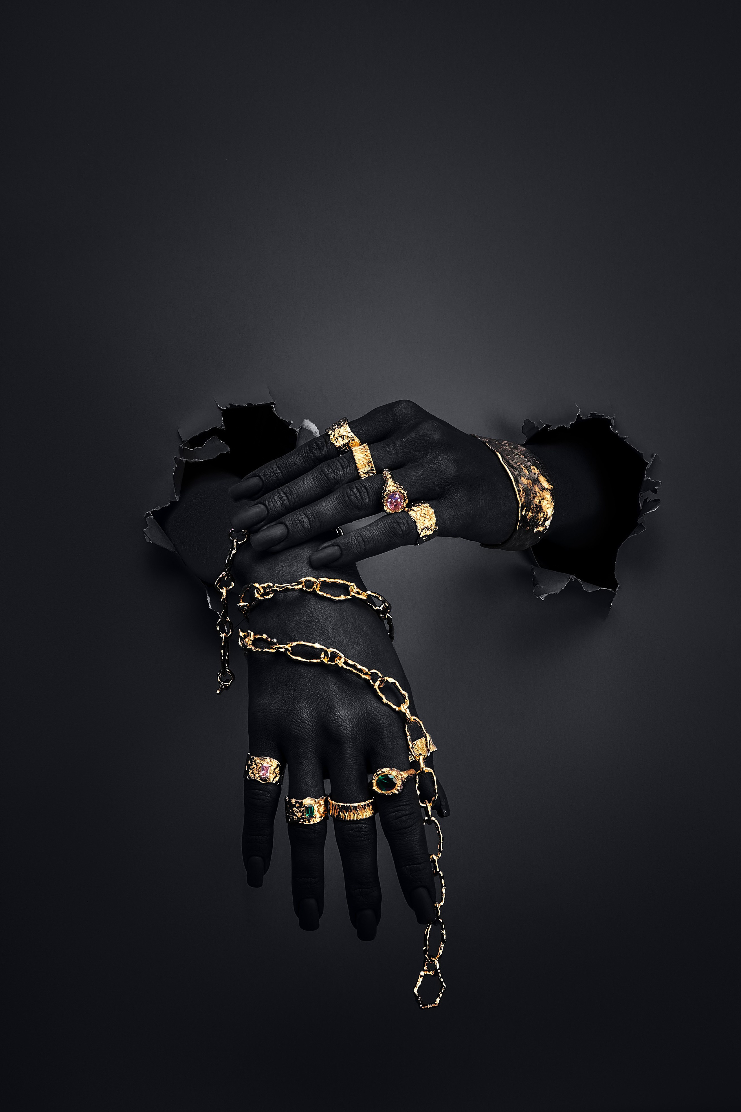 Ювелирные украшения. Фотограф для маркетплейсов в Москве