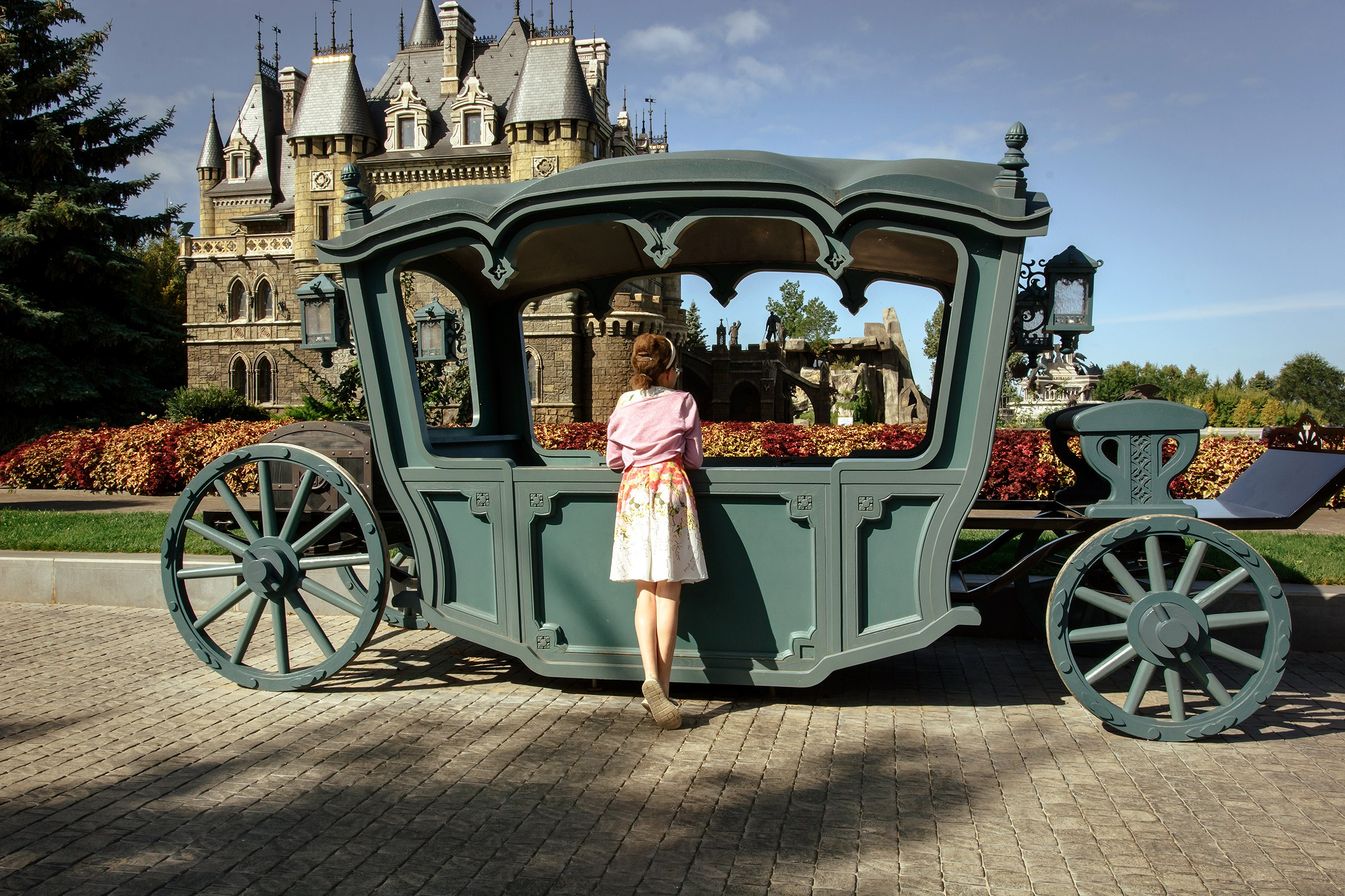 Семейная фотосессия у Замка Гарибальди. Фотограф Оксана Сафонова г. Тольятти