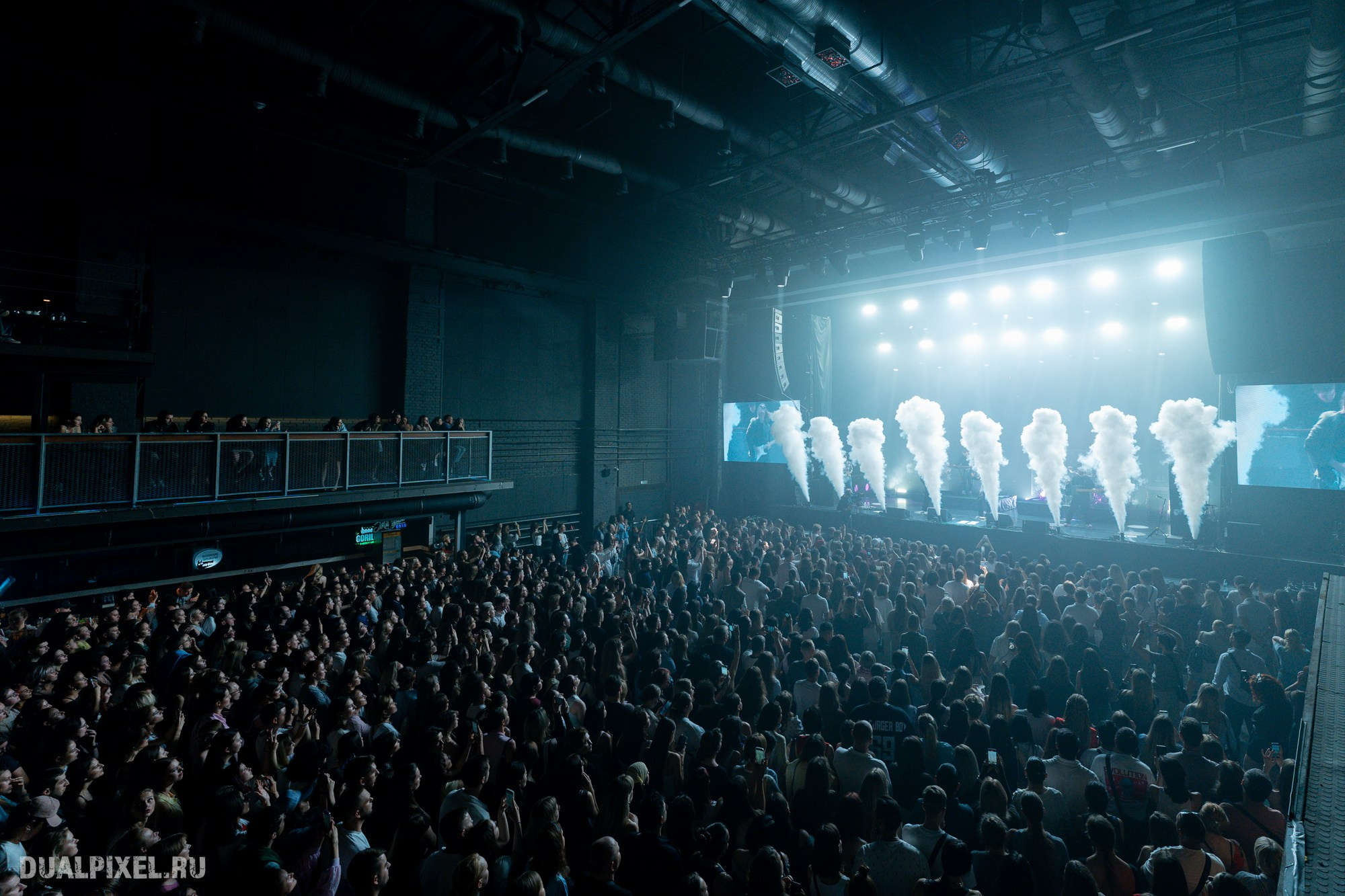 Mona. Магия музыки в кадре: Концертная Фотография