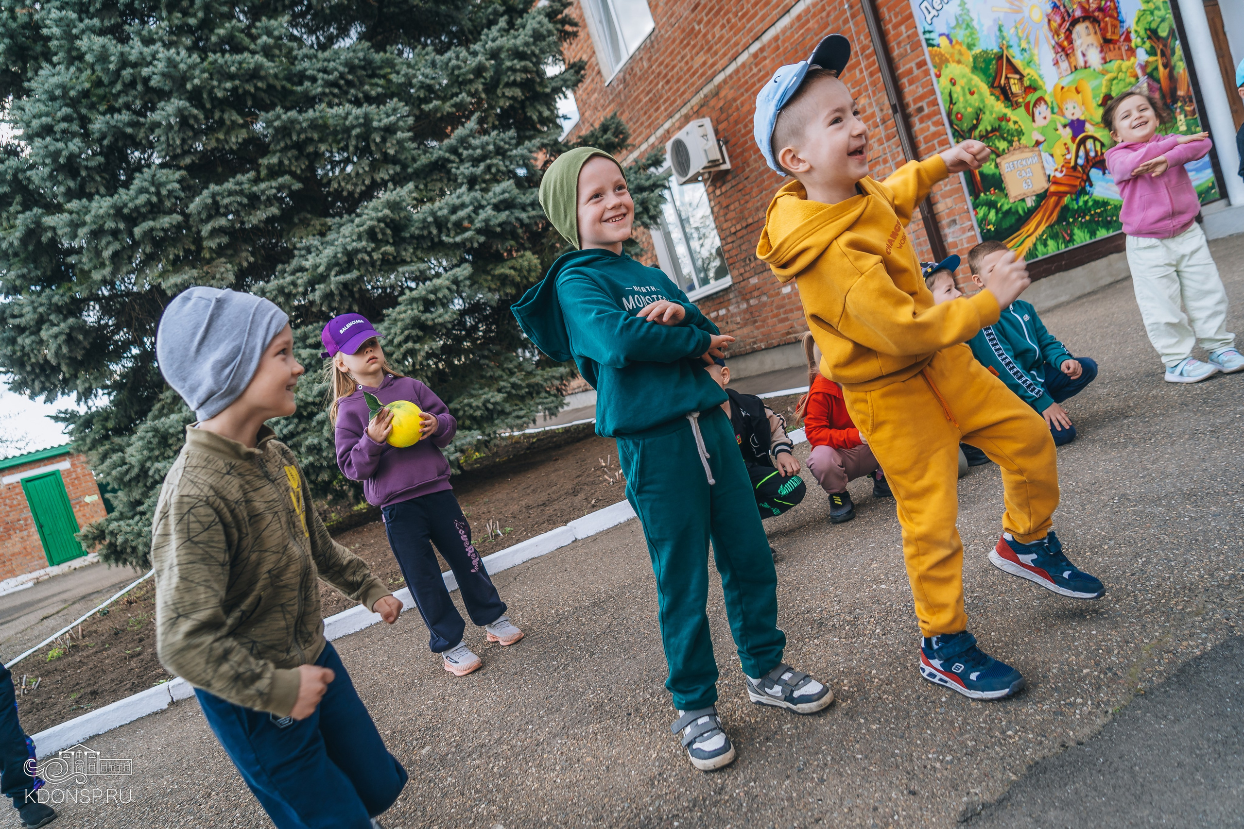 «У Лукоморья». Новотитаровский Дом культуры