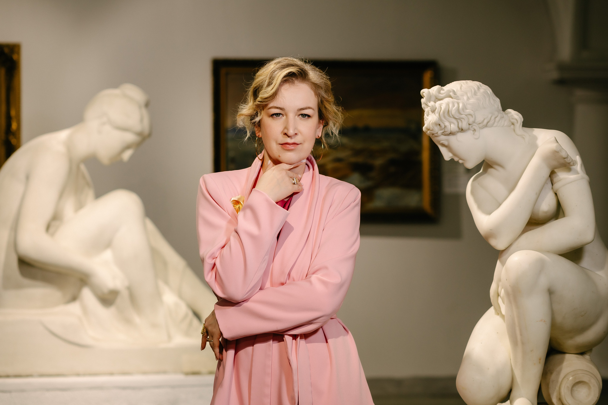 Подружки в музее. Свадебный, семейный и детский фотограф в Калининграде Елена Кравцова