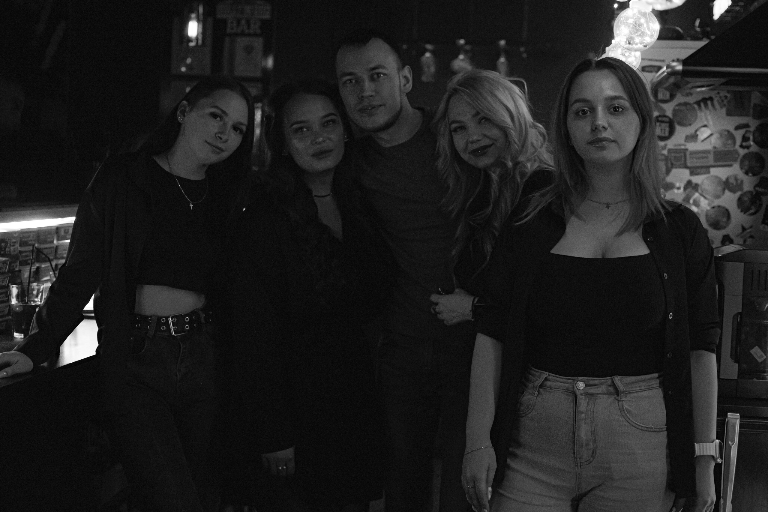 HOLLYWOOD / 6 YEARS. Photokarish