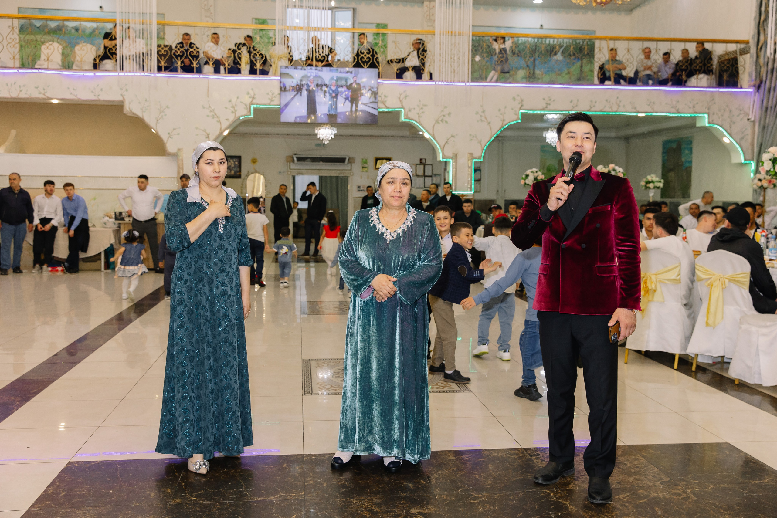 Свадьба Мадиброхим & Гулжамол. Свадебный фотограф в Новосибирске Лидия Александровна