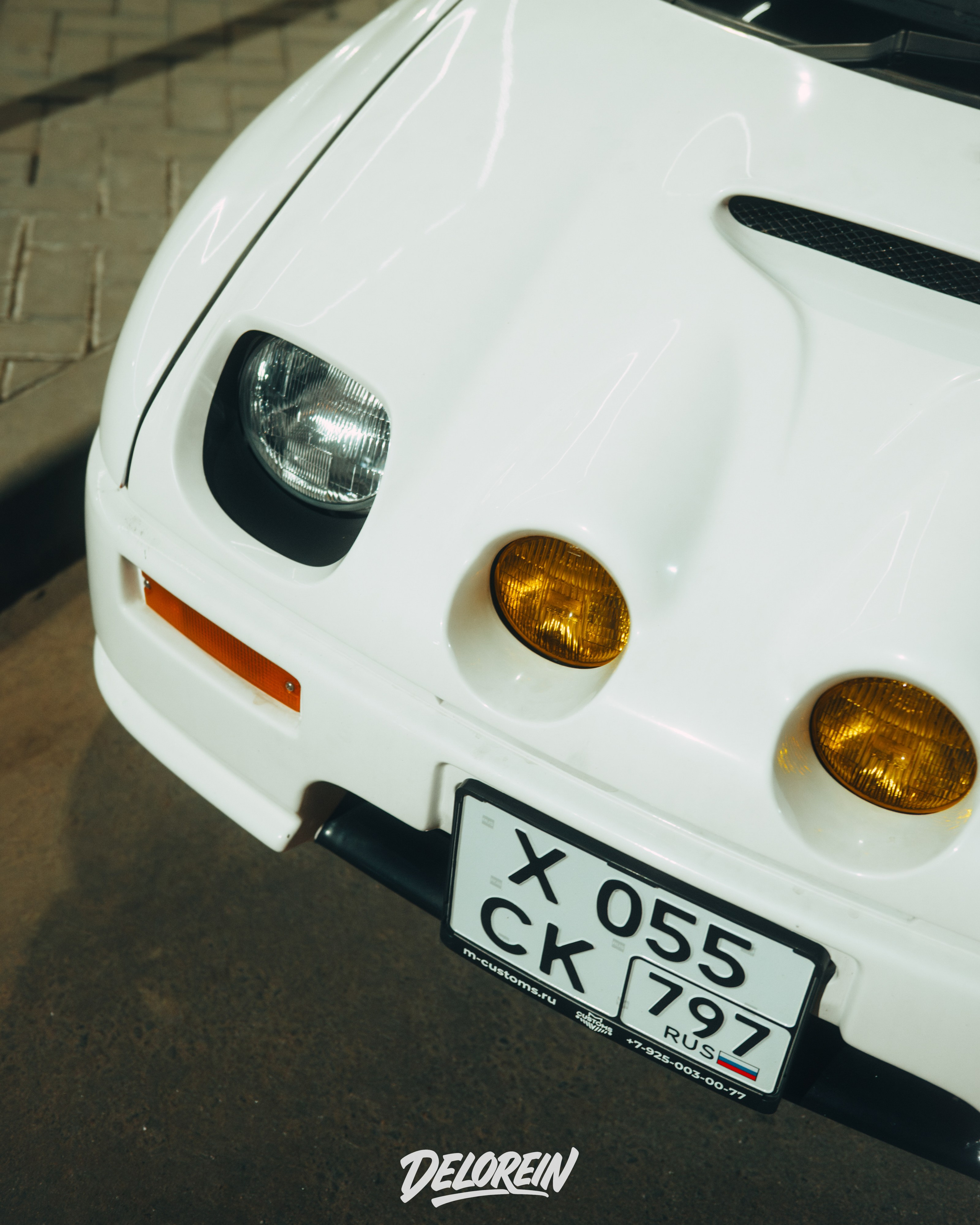 Downfly 25 марта 2026. DeLorein