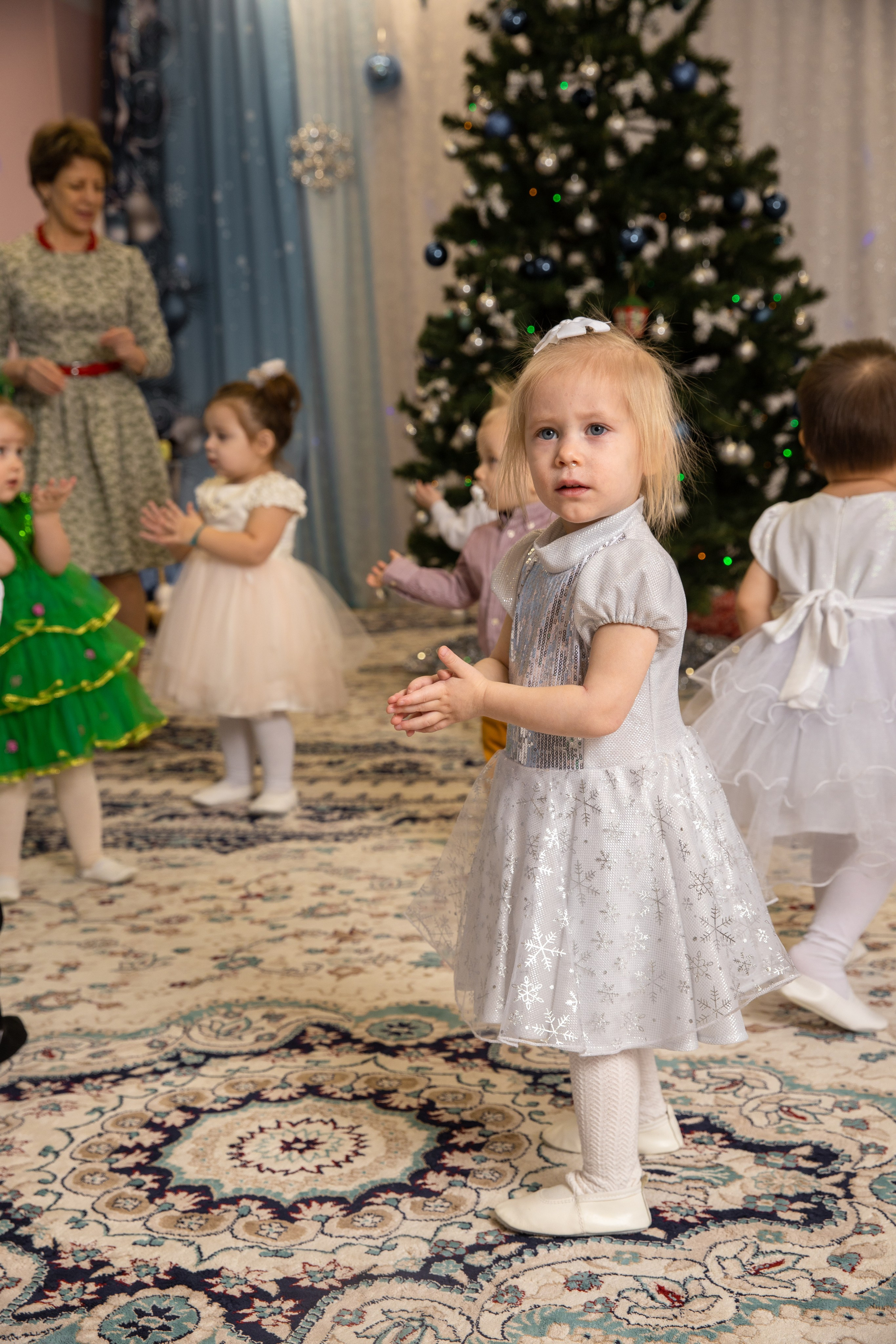 Новогодний утренник Успех. Фотограф в Железнодорожном и Балашихе