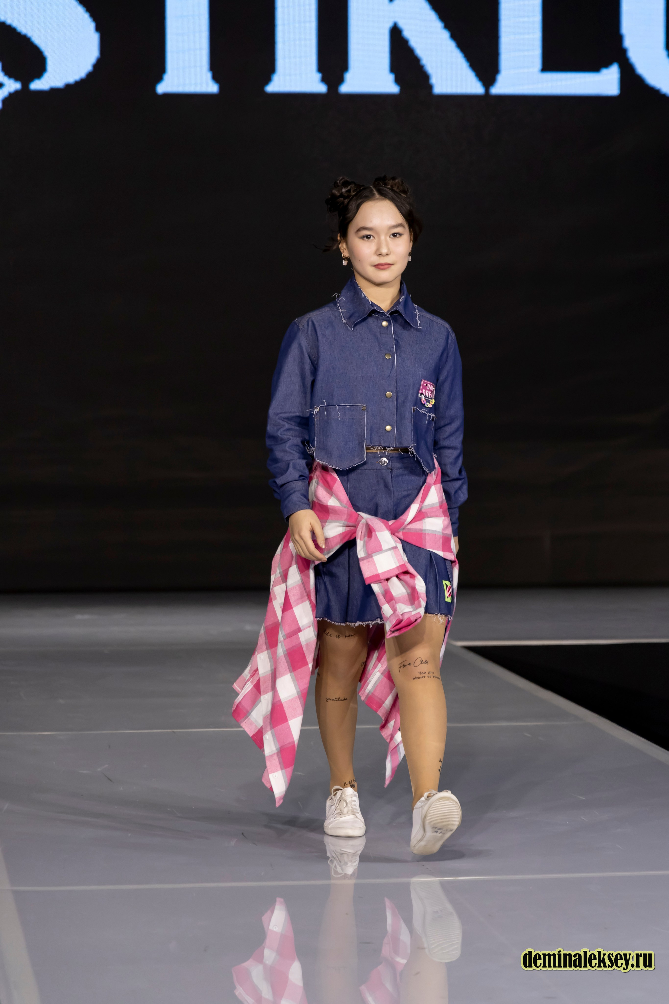 Бренд KristiKlo 31 января 2025 гостиный двор, выставка Уникальная Россия. Репортажный, семейный и студийный фотограф в Москве Демин Алексей