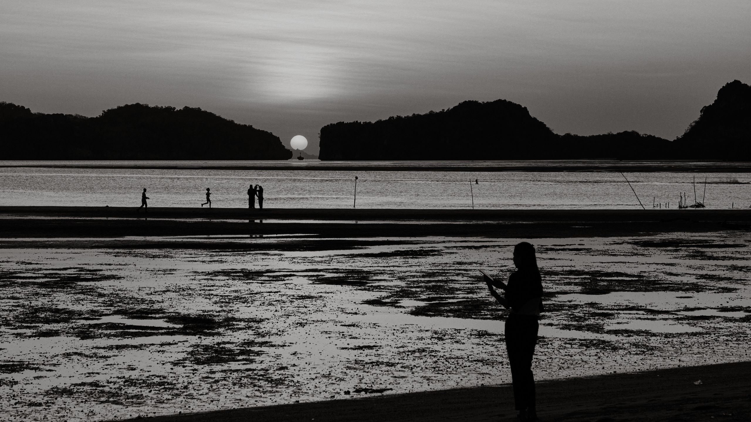 Серия чёрно-белых фотографий из Таиланда. Юрий Березнюк. Фотожурналистика