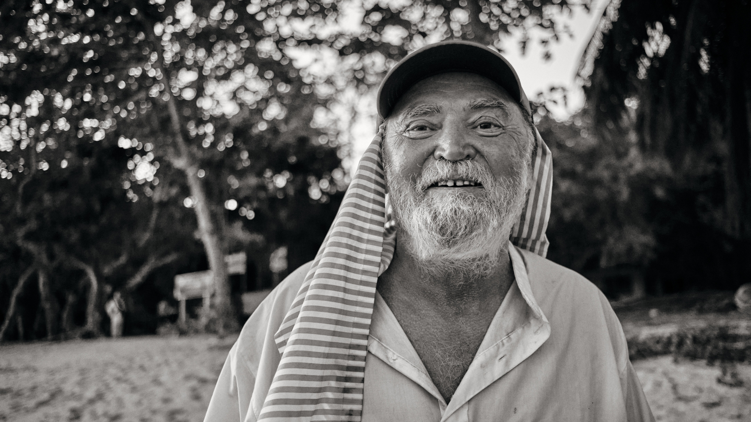 Серия чёрно-белых фотографий из Таиланда. Юрий Березнюк. Фотожурналистика