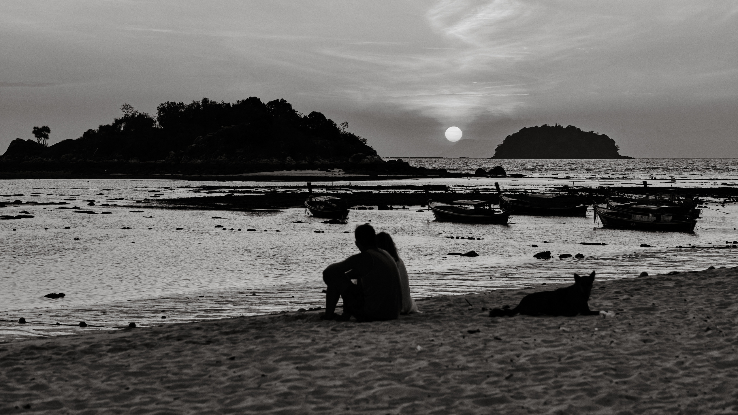 Серия чёрно-белых фотографий из Таиланда. Юрий Березнюк. Фотожурналистика