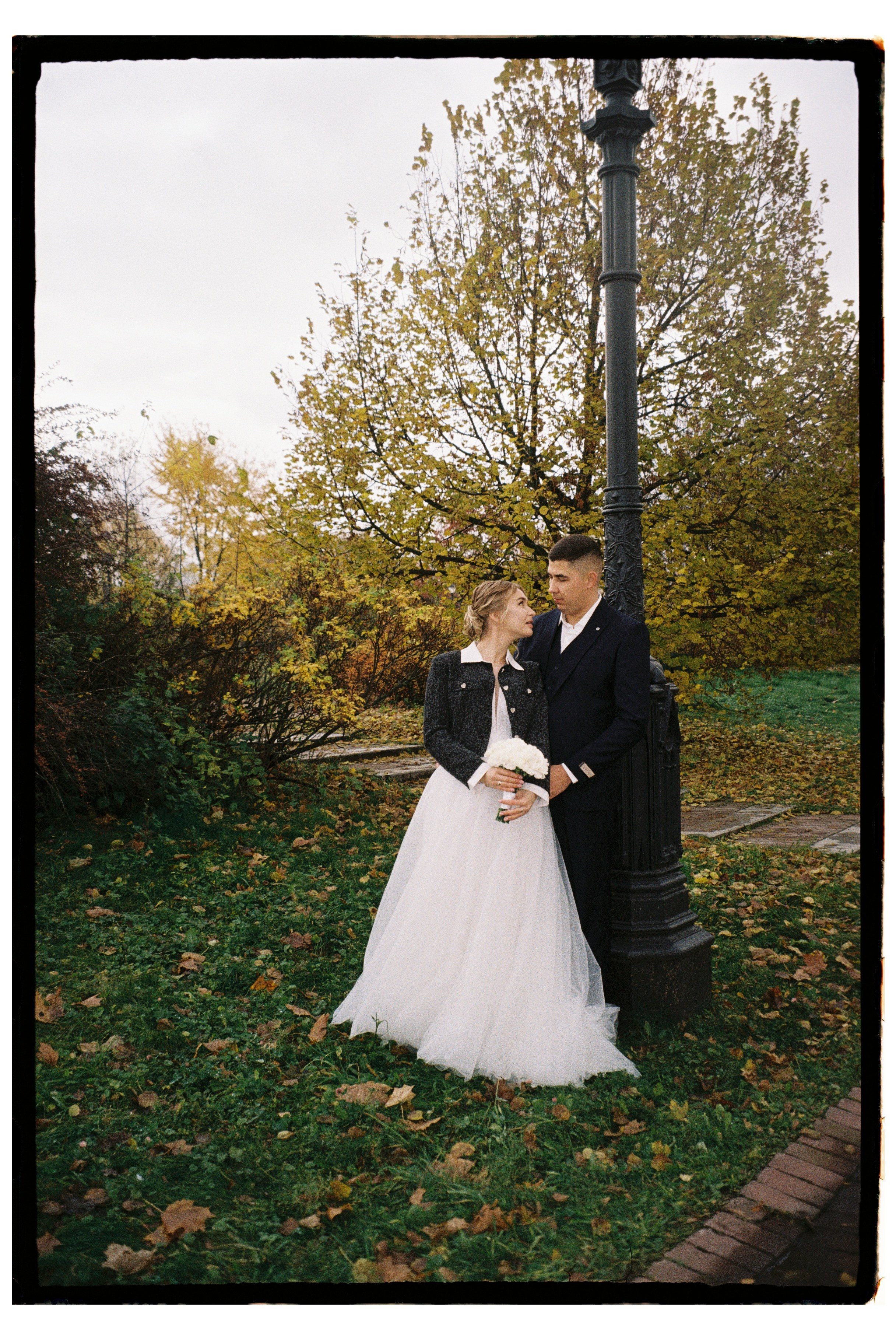 На плёнку (Саша и Лиза). Фотограф в Москве — Евгения Прокопенко