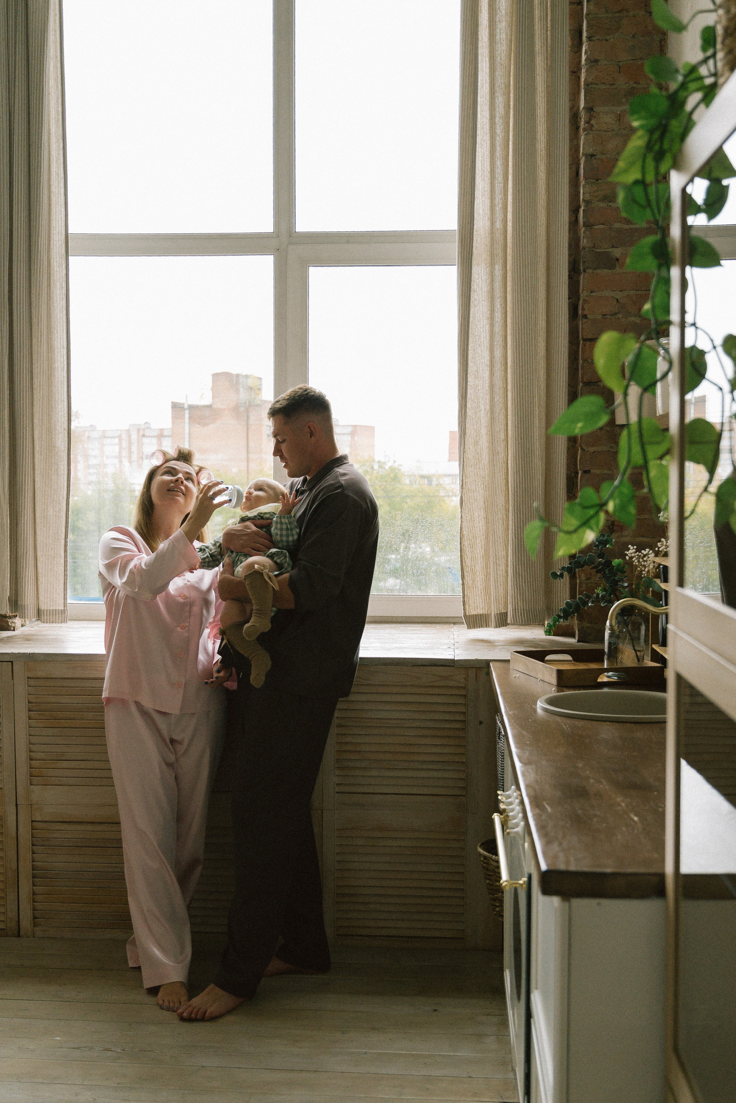 Виталя, Катя и Тая. Тамара Власова