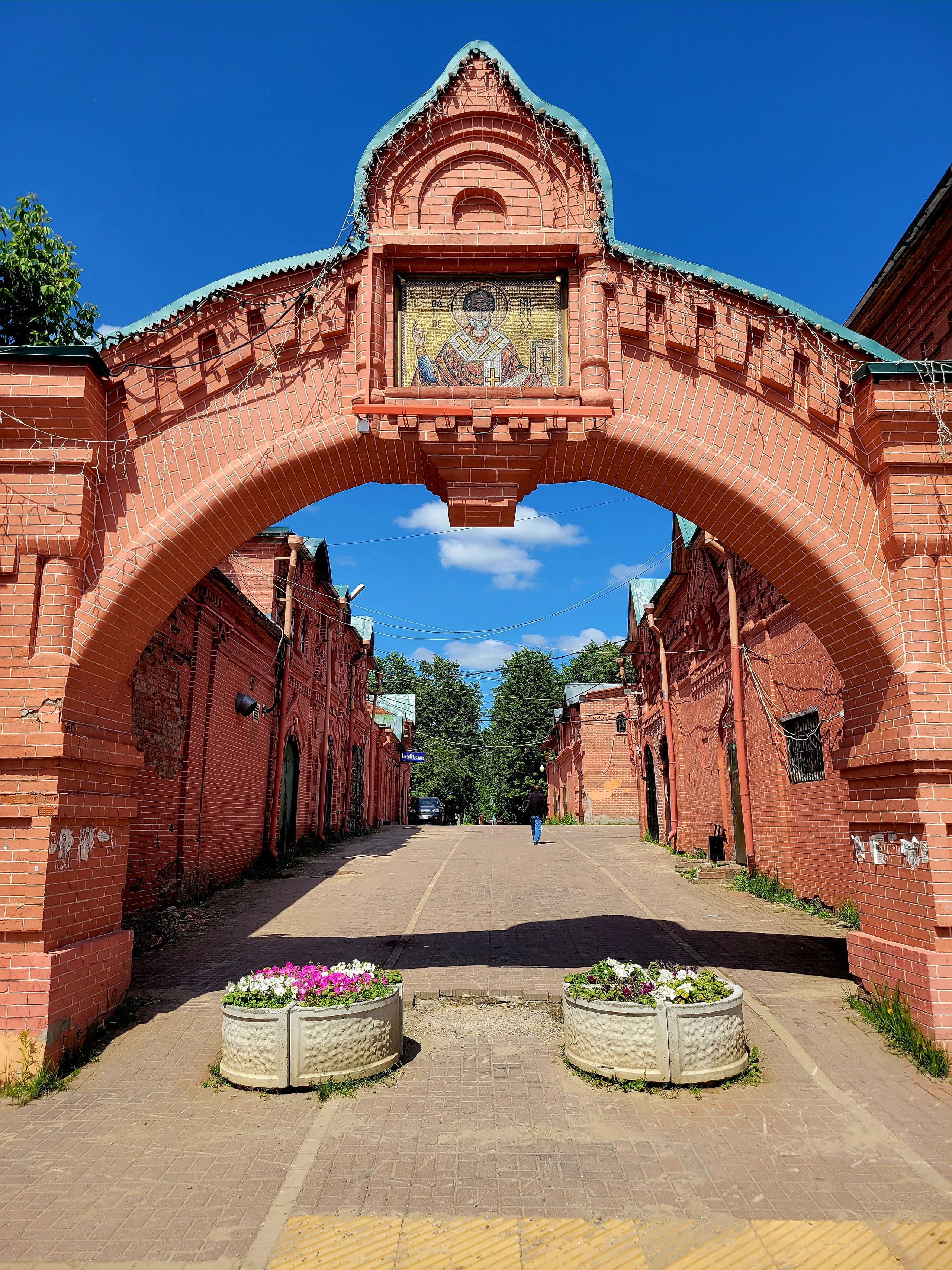 Торговые ряды Клина, нач XX в., неорусский стиль