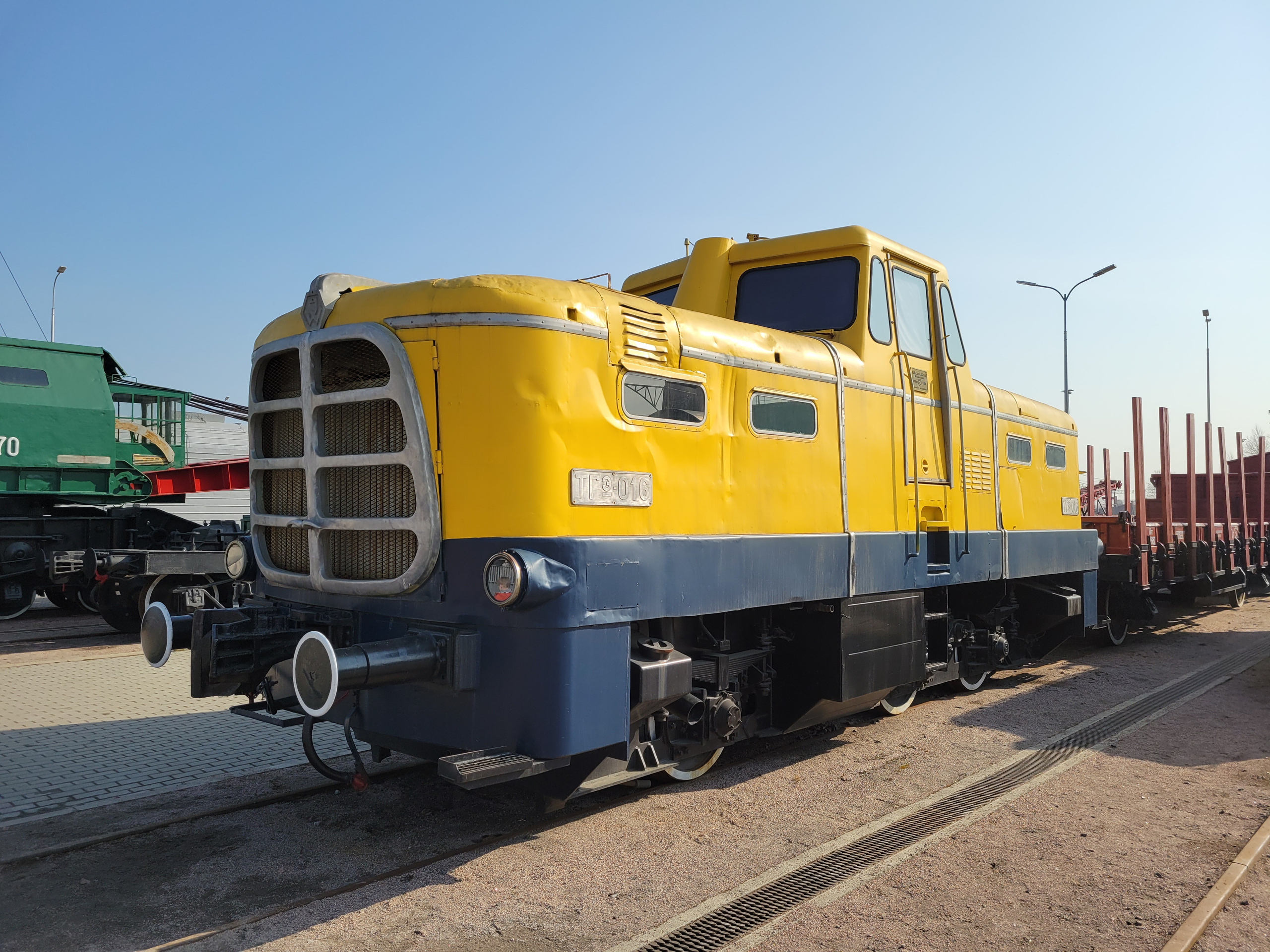 В Питере включили для нас весеннее солнышко