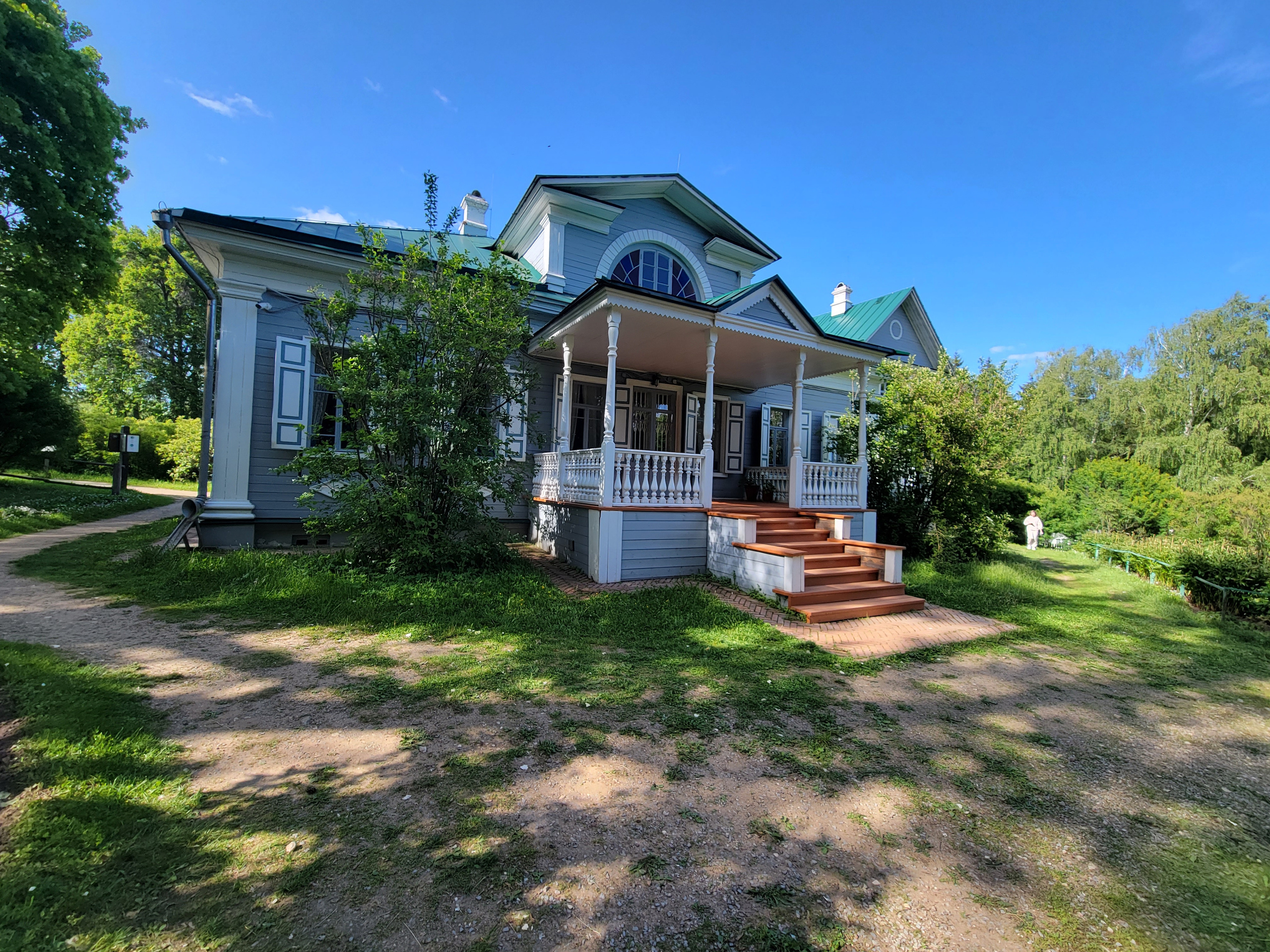 В этой усадьбе Чайковский провел последние годы своей жизни, создал лучшие свои творения