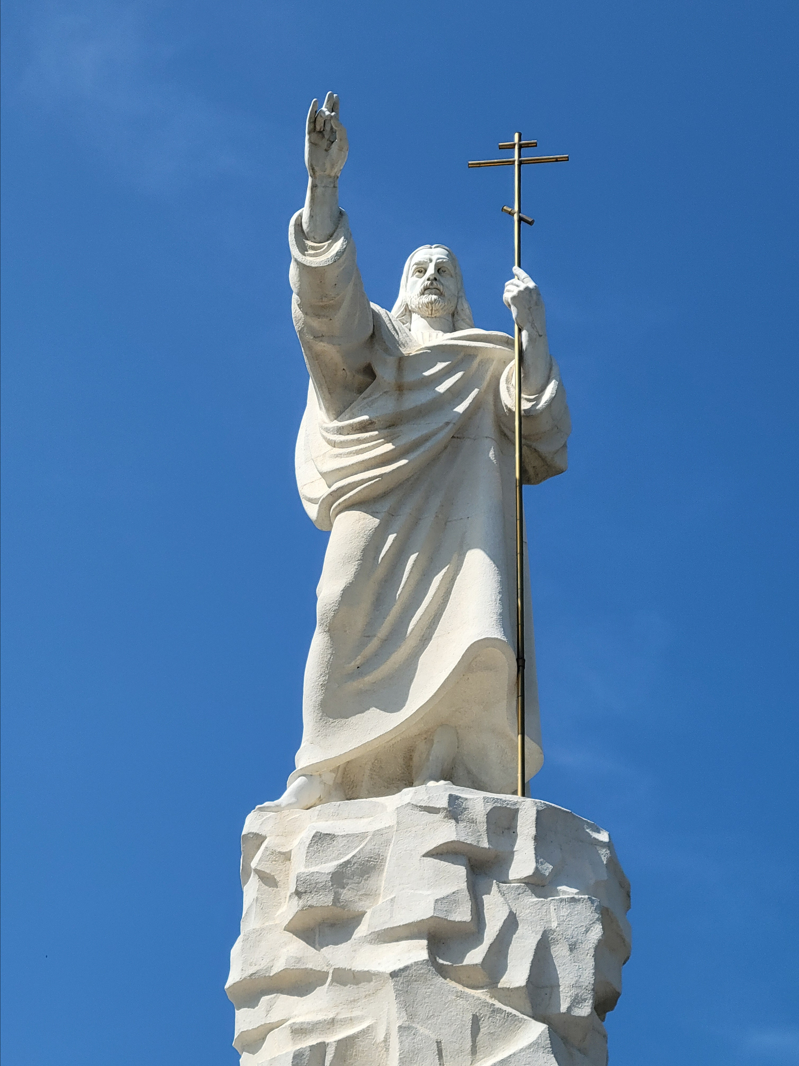 Рио-де-Кавказ, самый высокий Христос на Кавказе