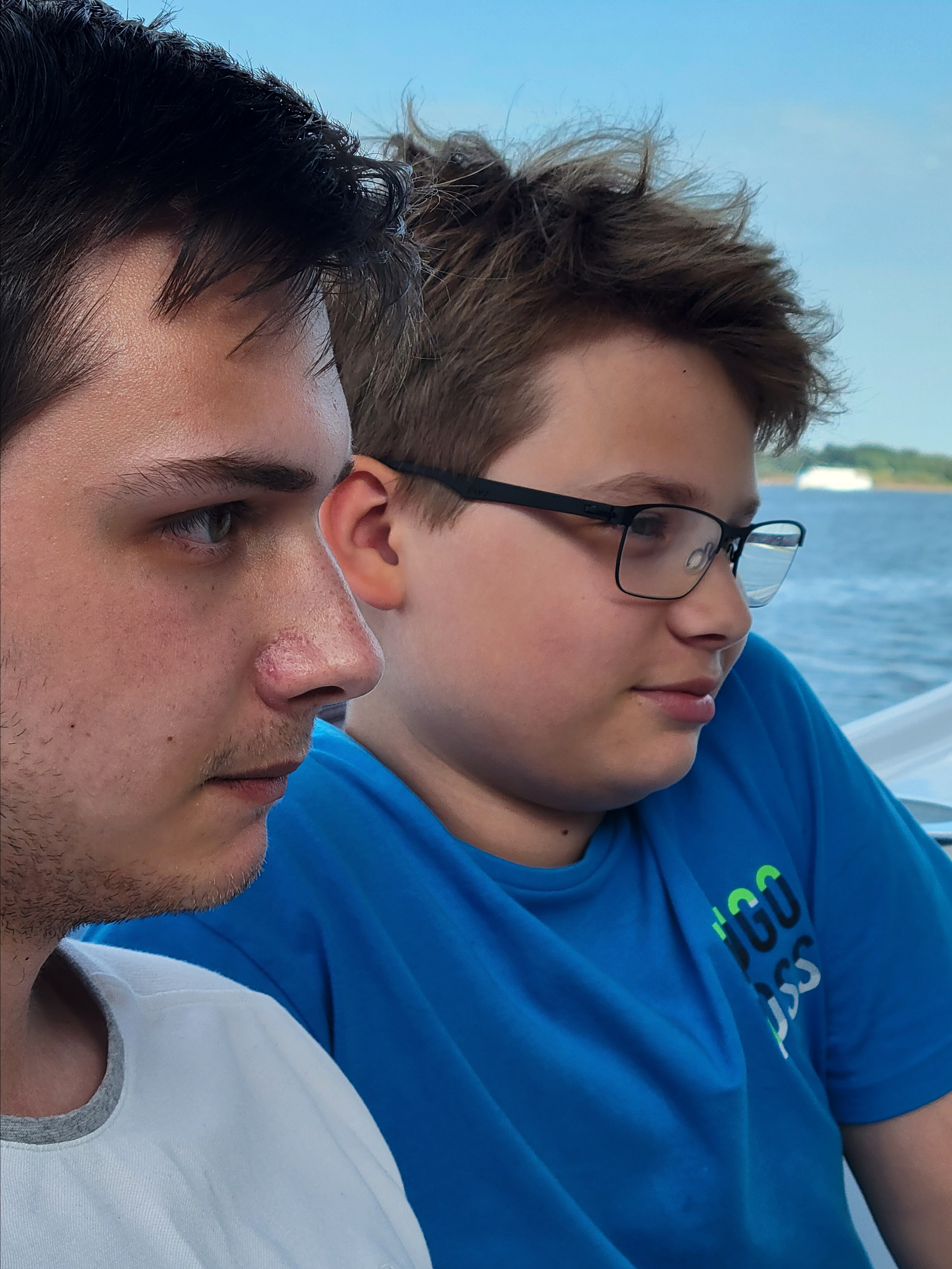 В жару тянуло к воде