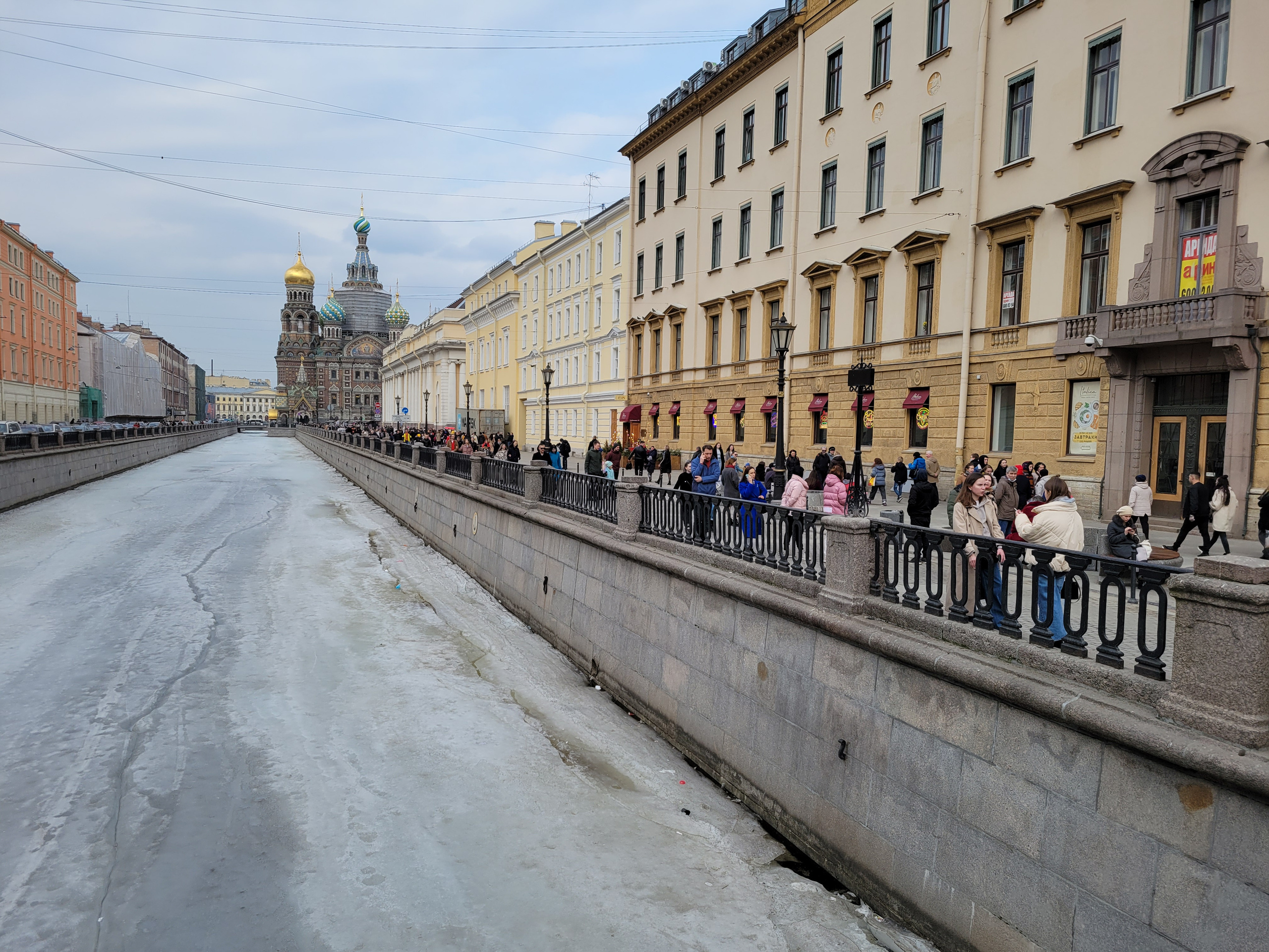 И это особое удовольствие гулять по пустым улицам, музеям