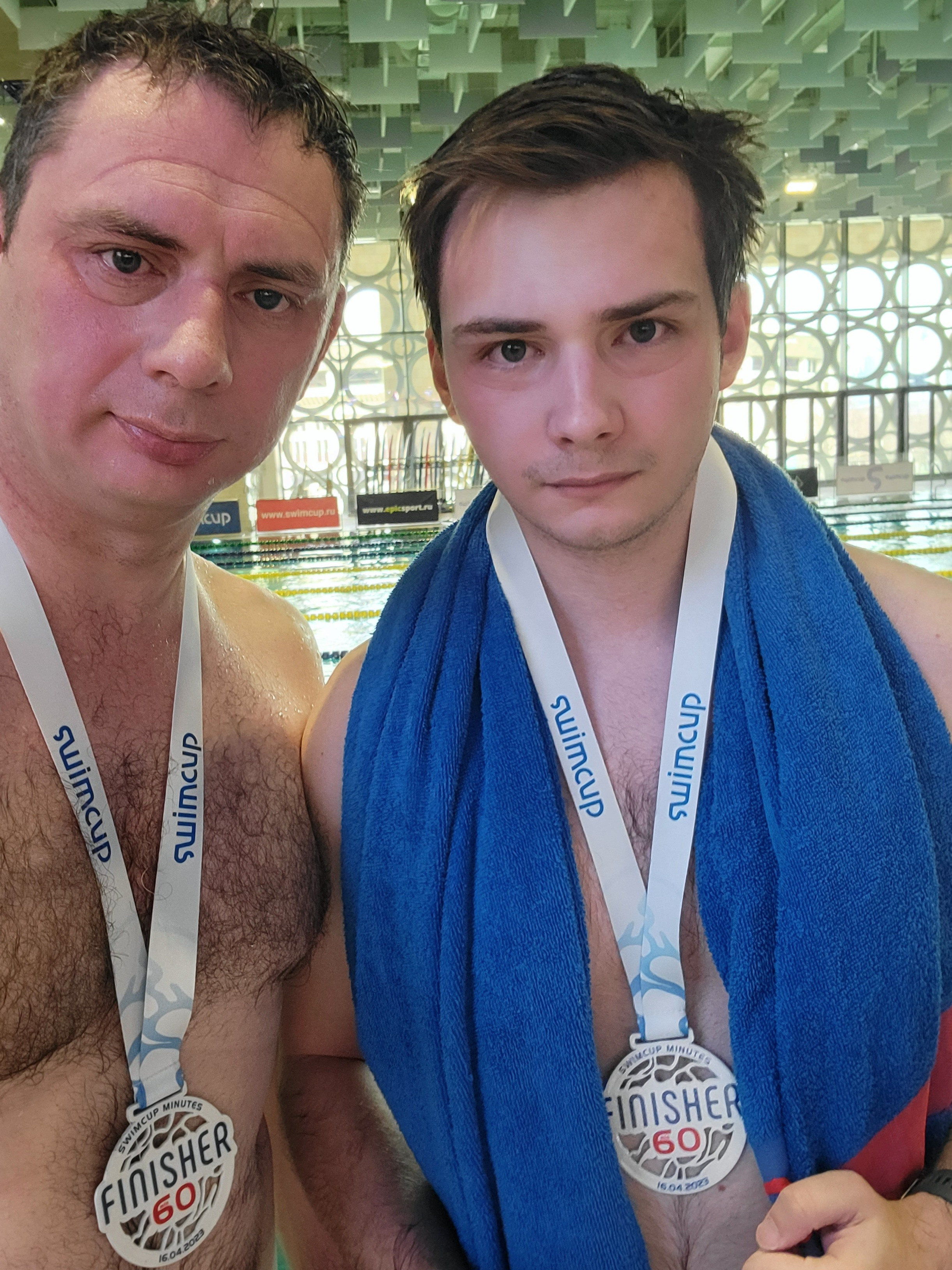 Плыть вдвоем с сыном - особое удовольствие и гордость за его результаты