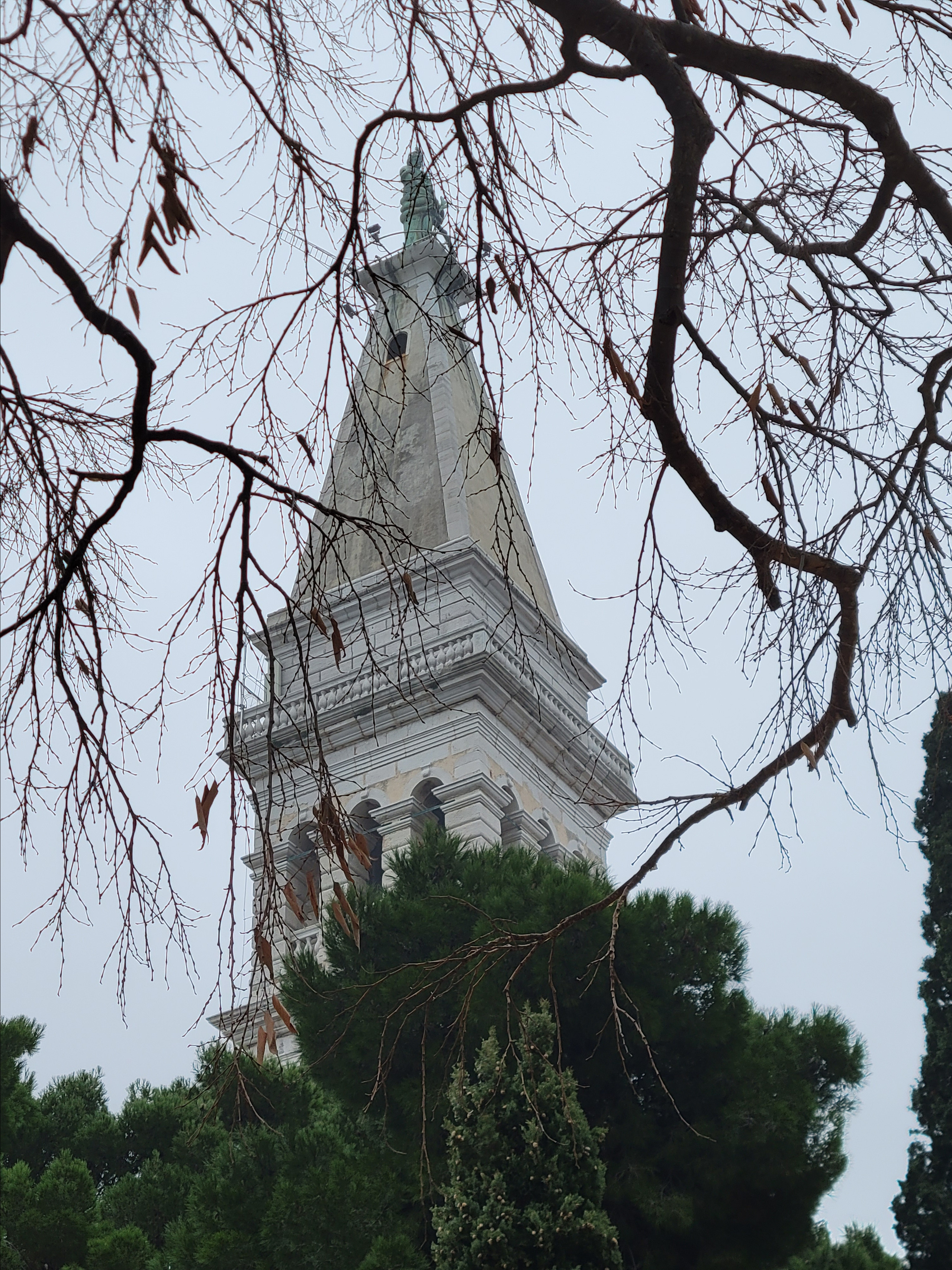 Checked the old wooden staircase in the bell tower and decided not to go there. I would see better view from the airplane