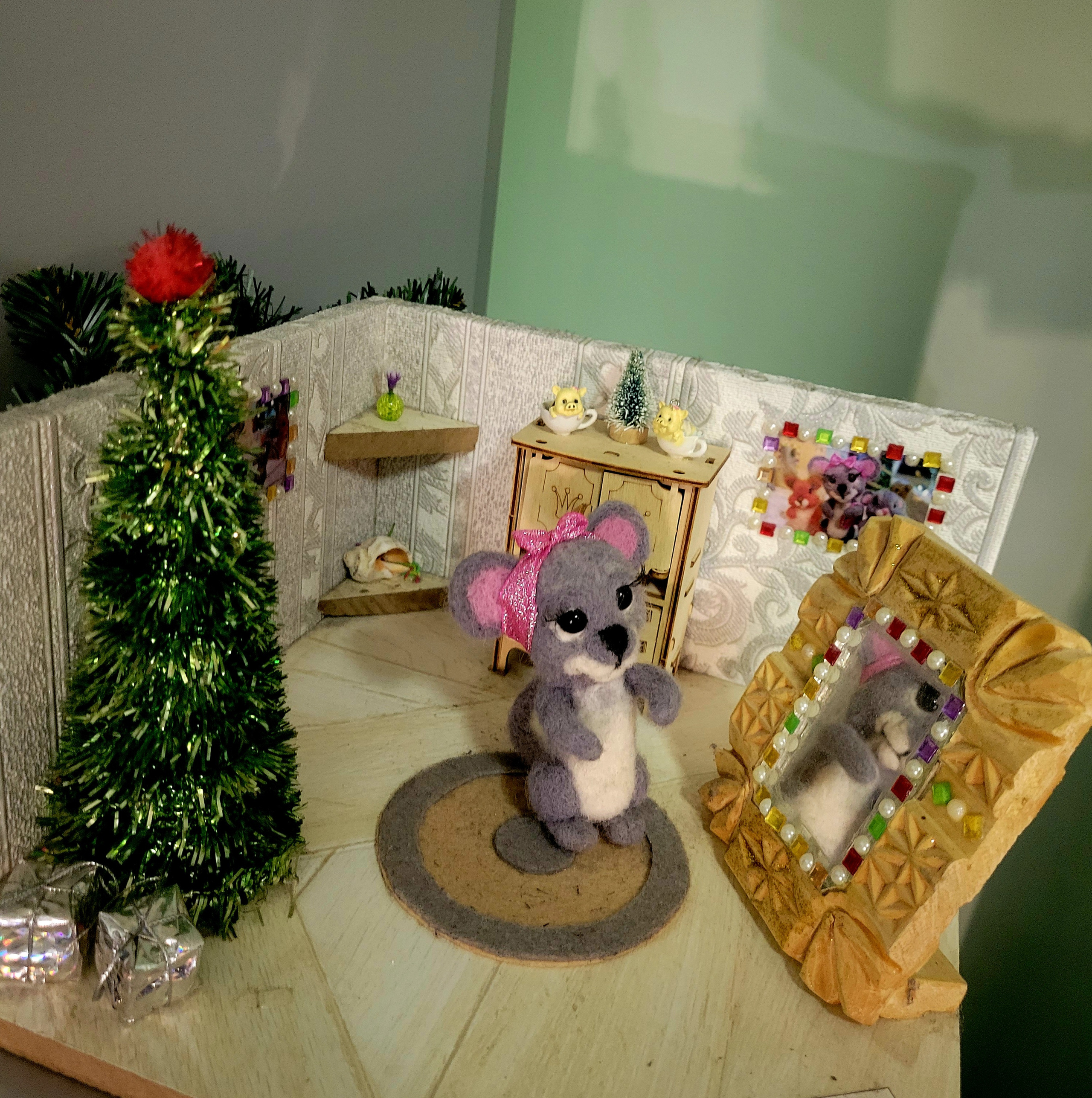 В Клину работает фабрика елочных игрушек