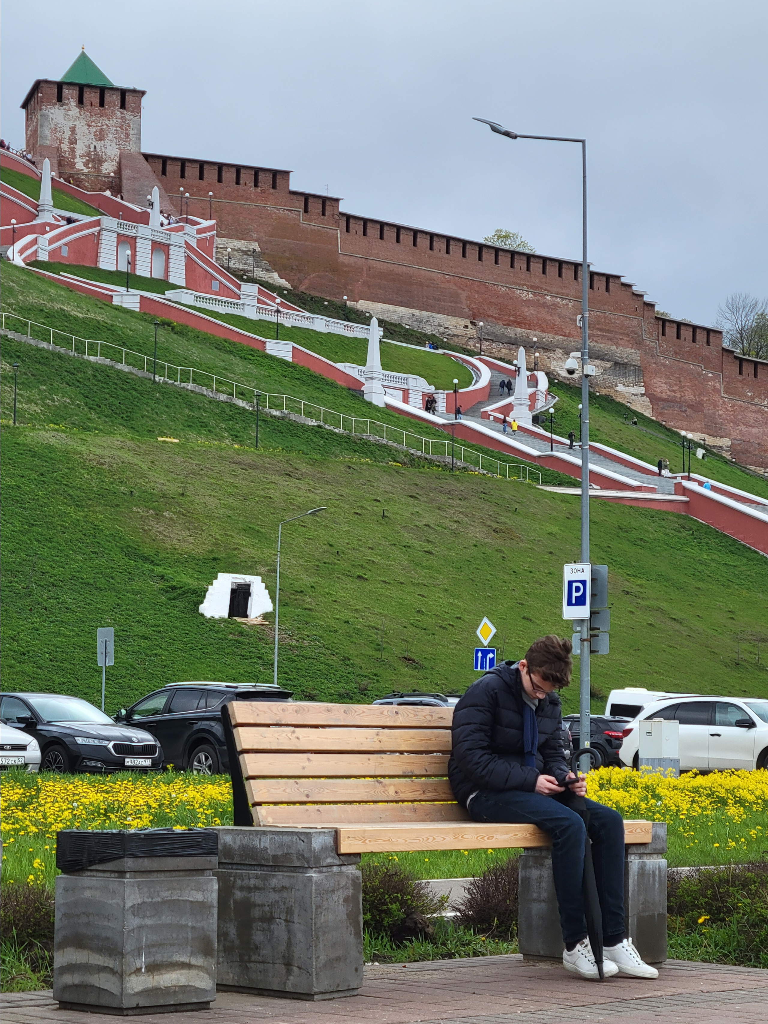 Можно сказать, пока я снимаю оленя, Игорь прокладывает маршрут