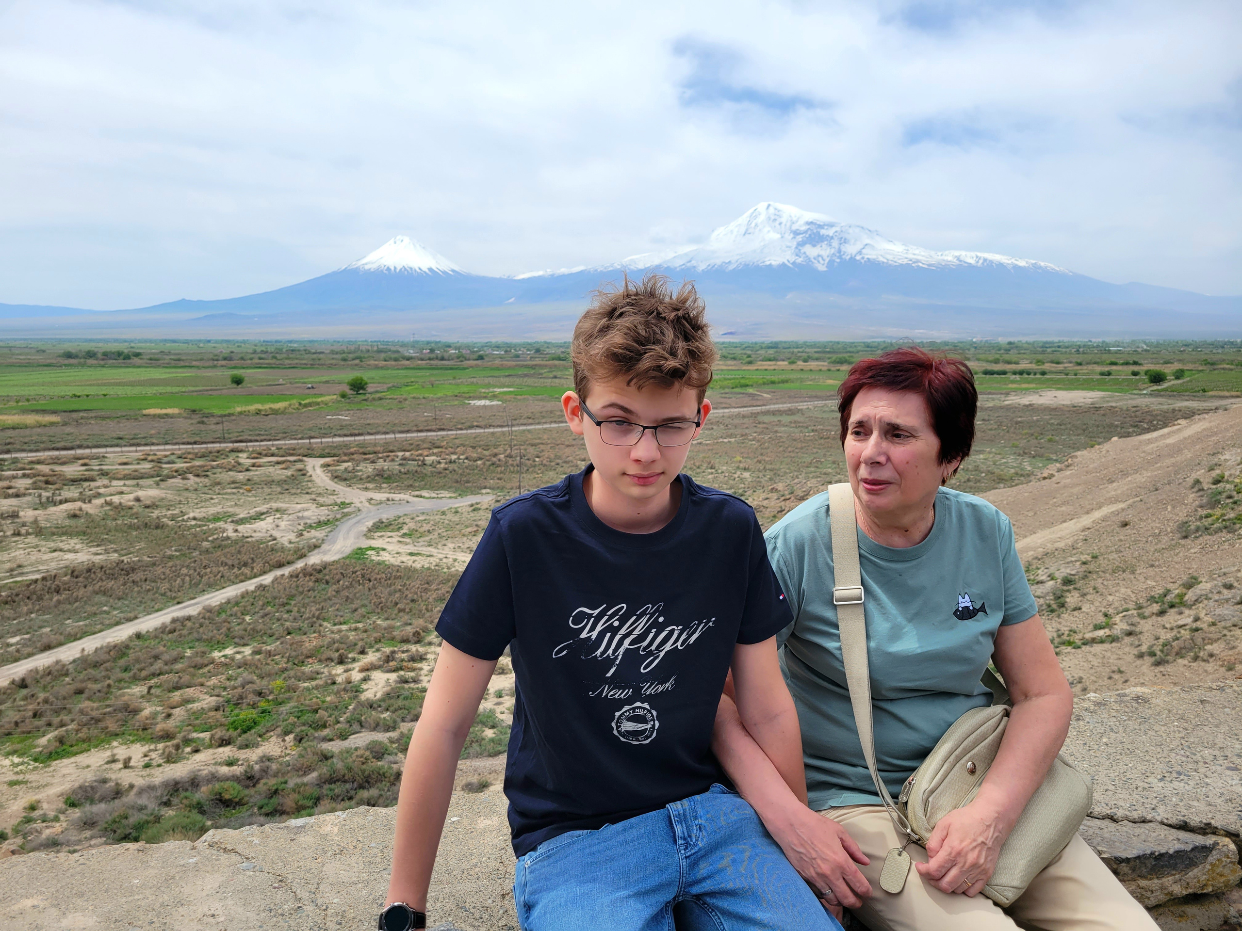 Восхождение на смотровую площадку над монастырем