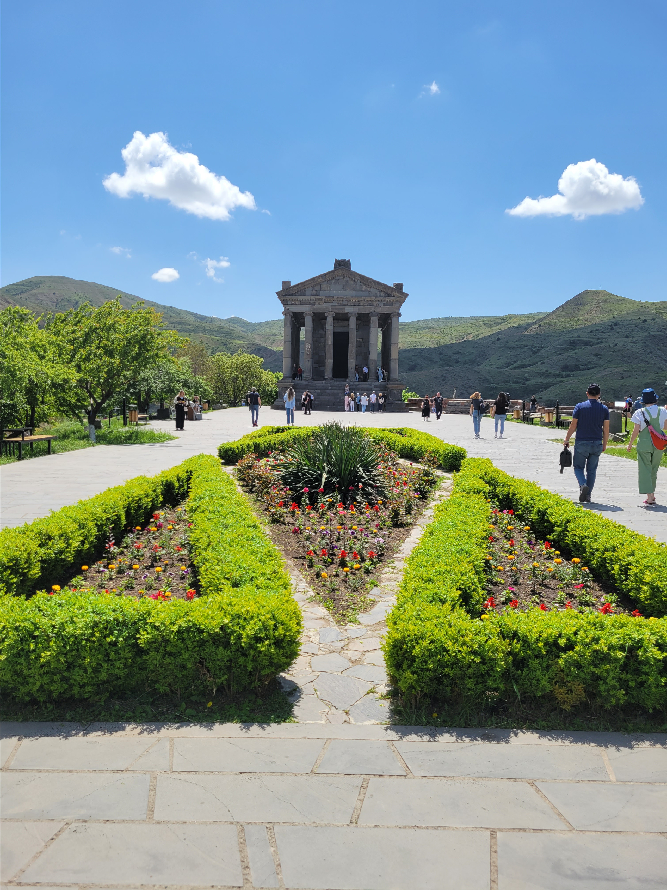 Гарни, храм бога солнца.