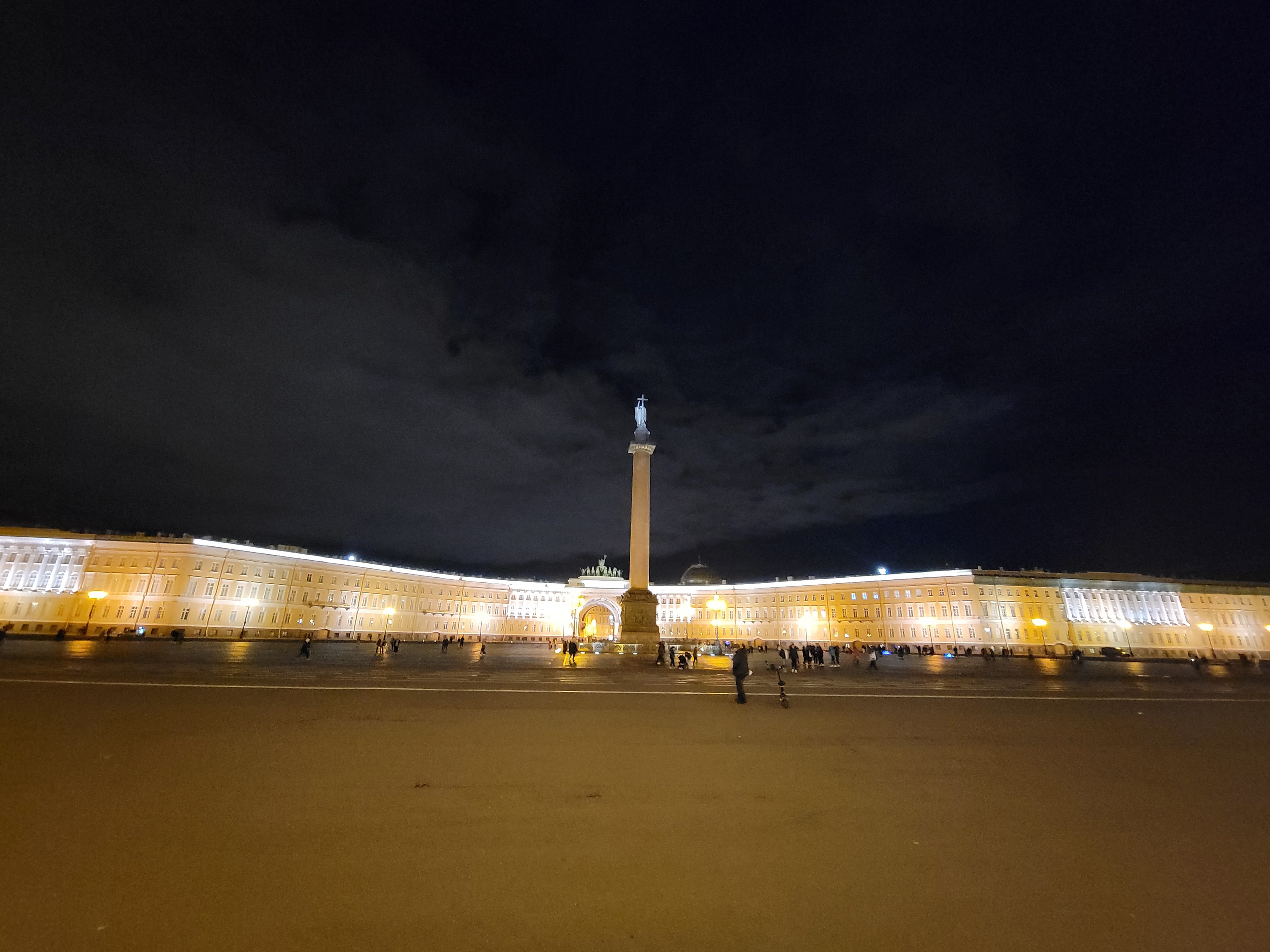 Дворцовая площадь