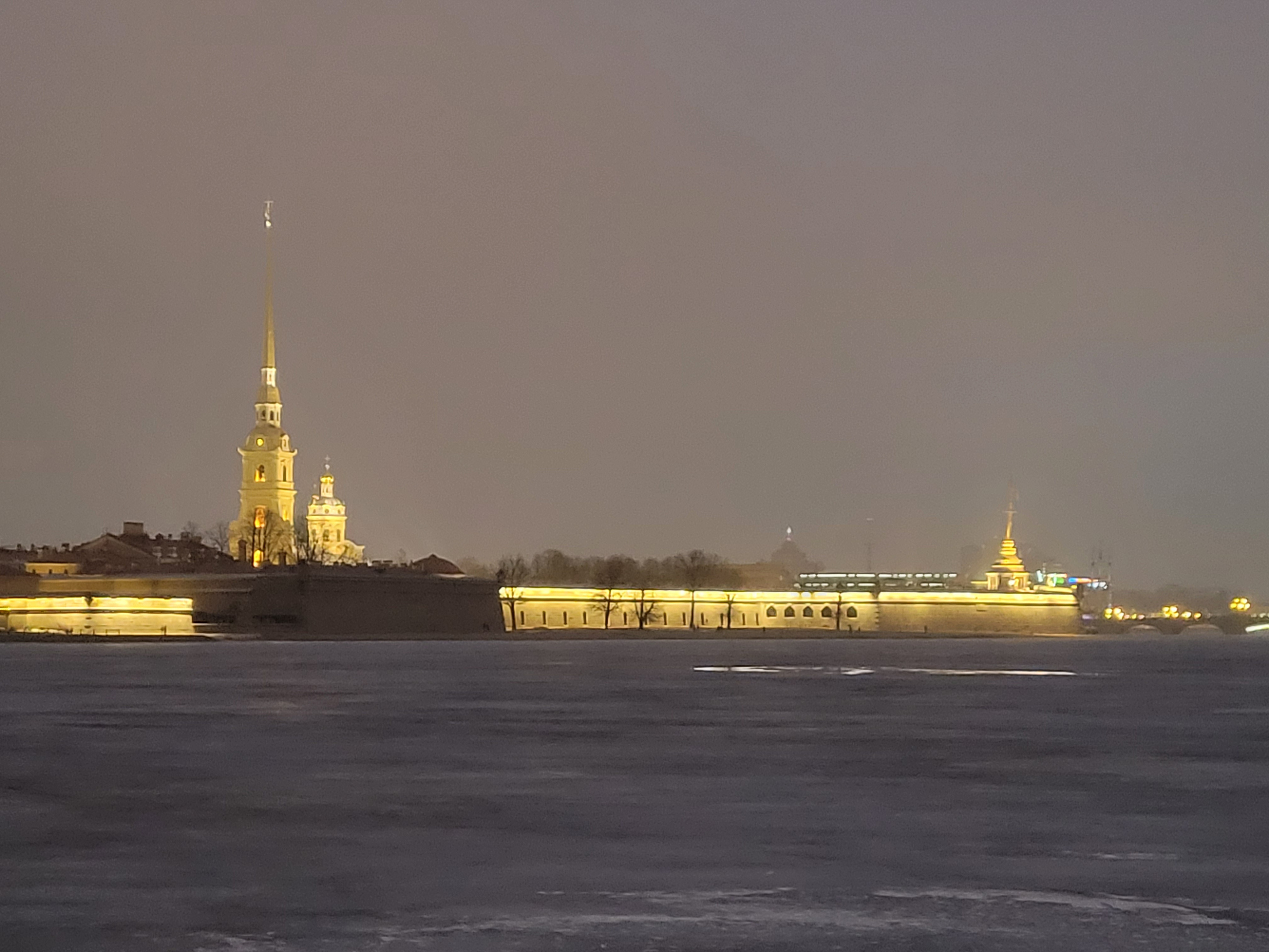 Ночная прогулка к отелю