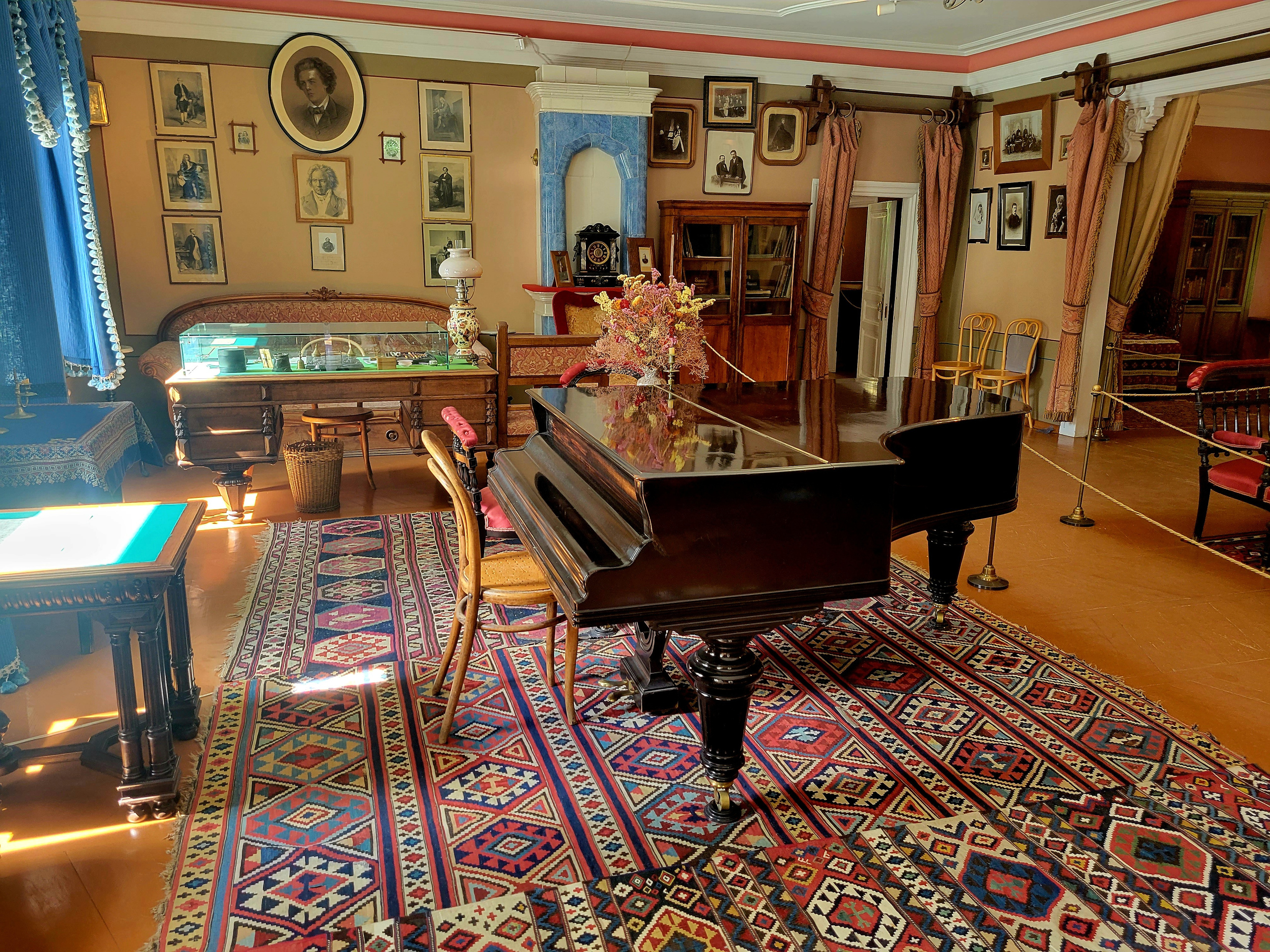 Рояль, святыня для музыкантов