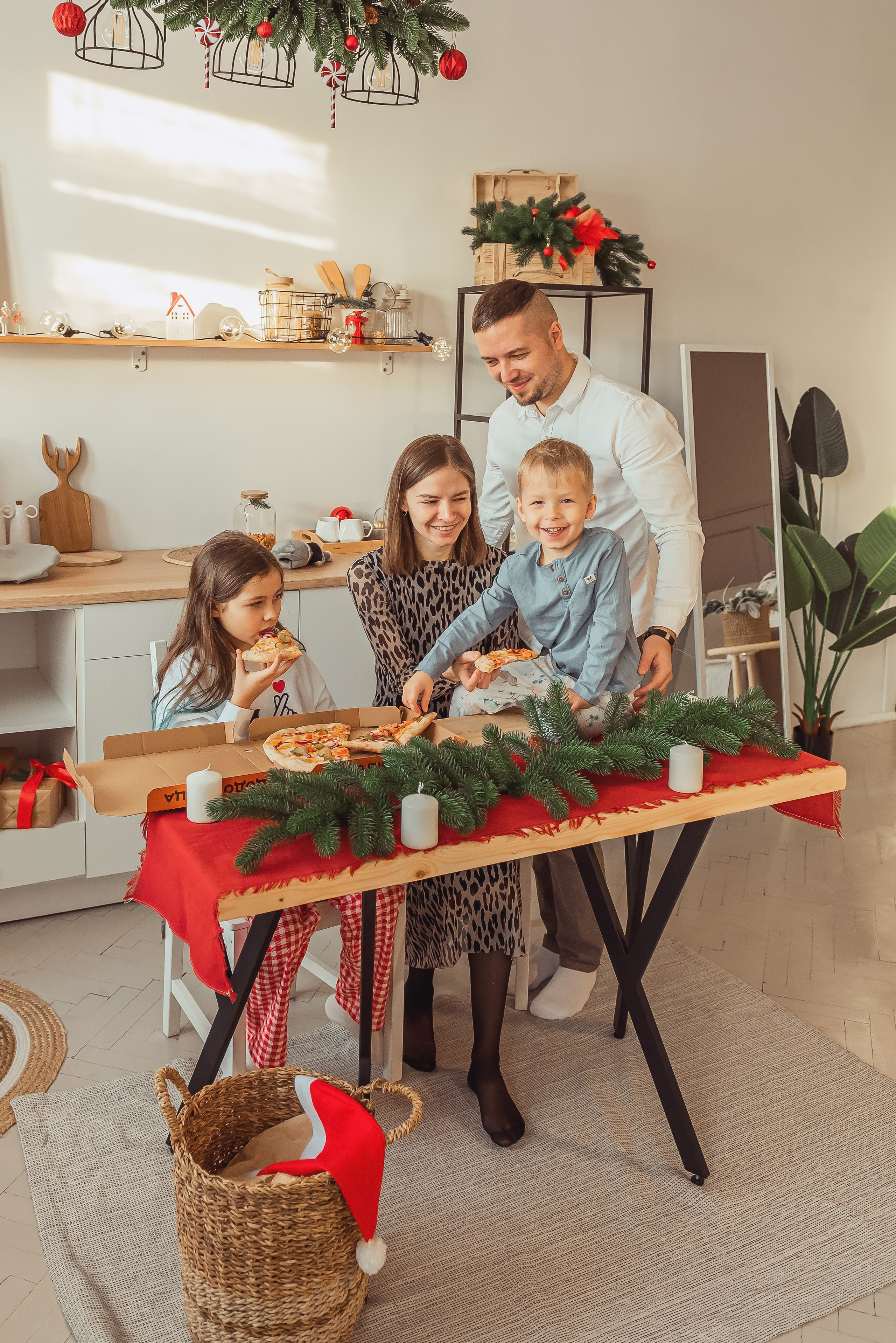 Семейная и детская фотосессия в студии. Семейный фотограф в Братске Маклакова Татьяна