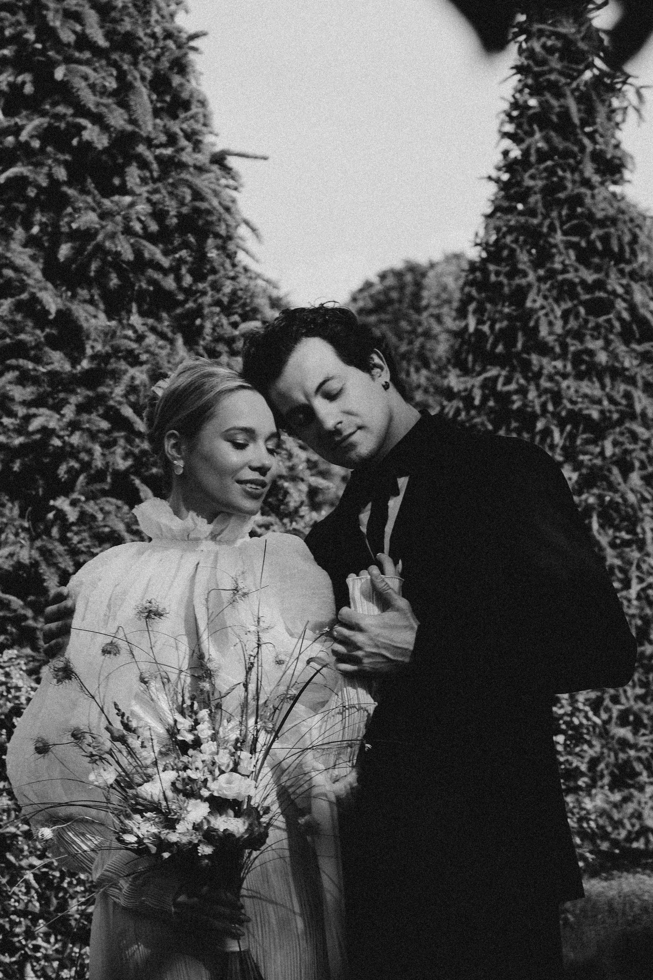 СВАДЕБНАЯ СЬЕМКА В ПАРКЕ ОРАНИЕНБАУМ. Профессиональный фотограф, Санкт-Петербург — Виктория Богомолова