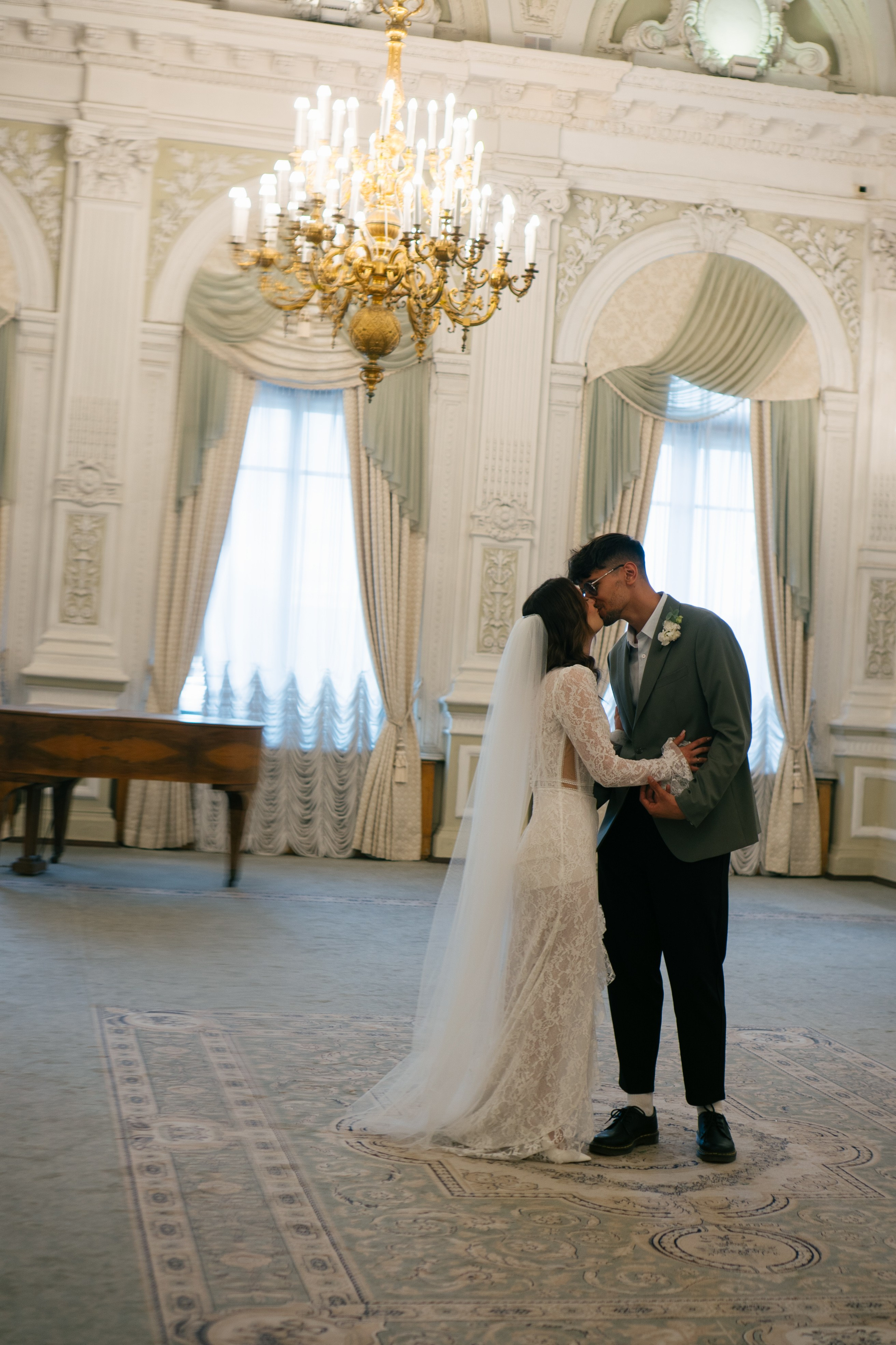 СВАДЕБНАЯ СЬЕМКА В ПЕРВОМ ДВОРЦЕ БРАКОСОЧЕТАНИЯ. Профессиональный фотограф, Санкт-Петербург — Виктория Богомолова