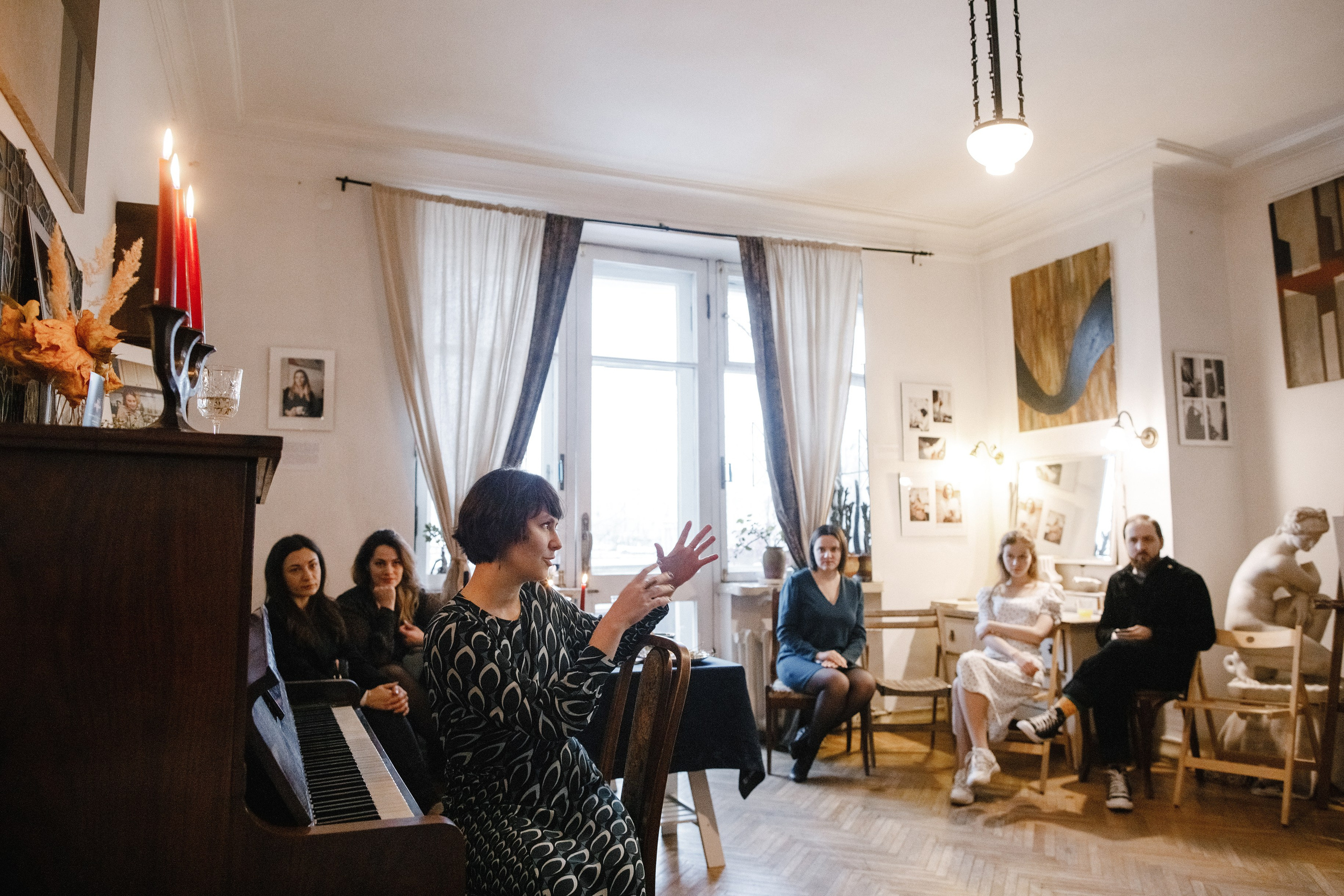 19.11.2022 // День нежности. Фотовыставки serebro.gallery, в которых автором можешь стать ты! | Москва